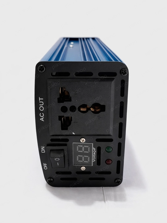 Инвертор портативный автомобильный мощностью 3000W