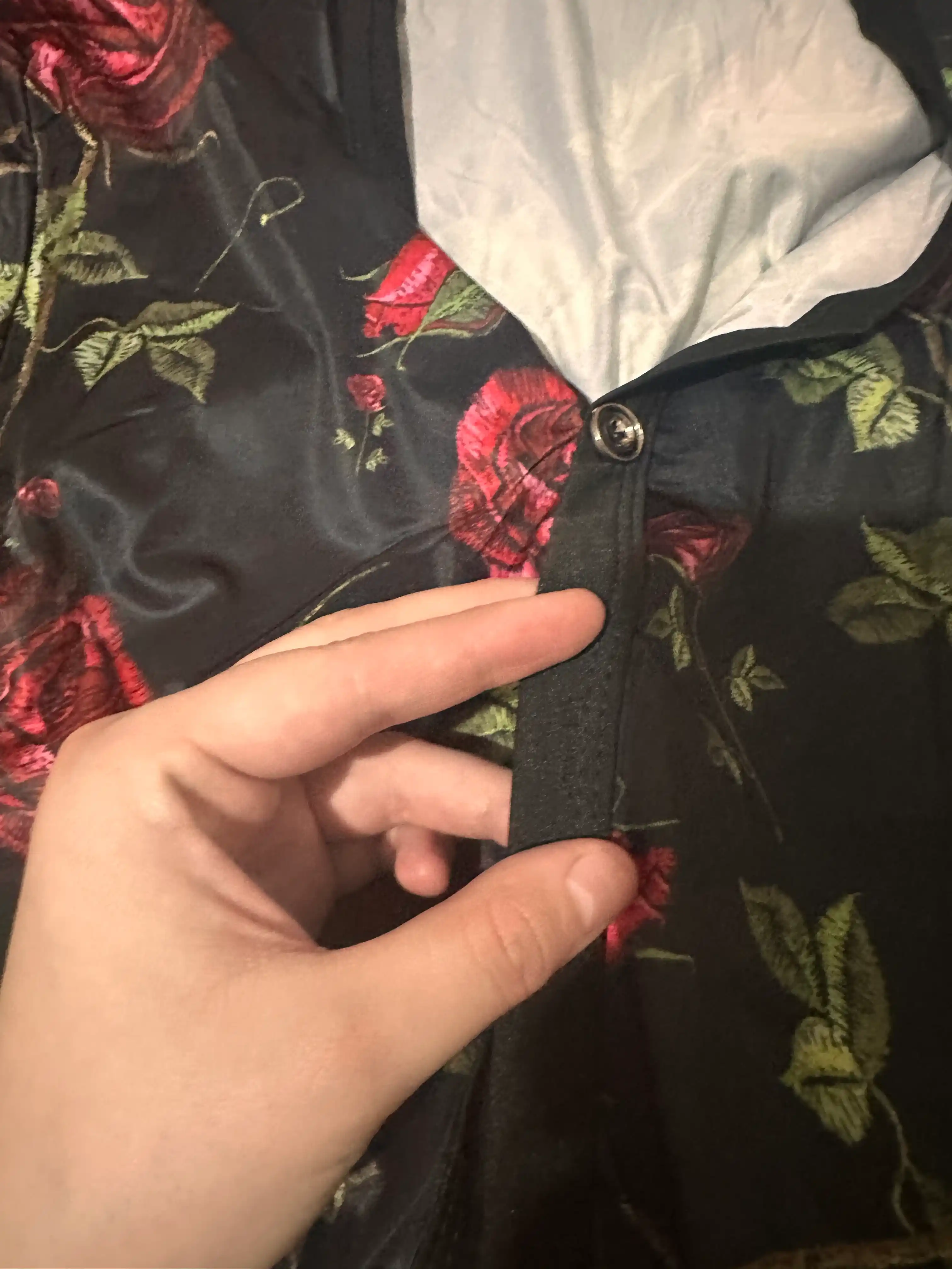 Ayollar uchun 4 tasi 1 da pijama, shim + ko‘ylak + shorti + mayka to‘plami, uyqu va dam olish uchun uy kiyimi