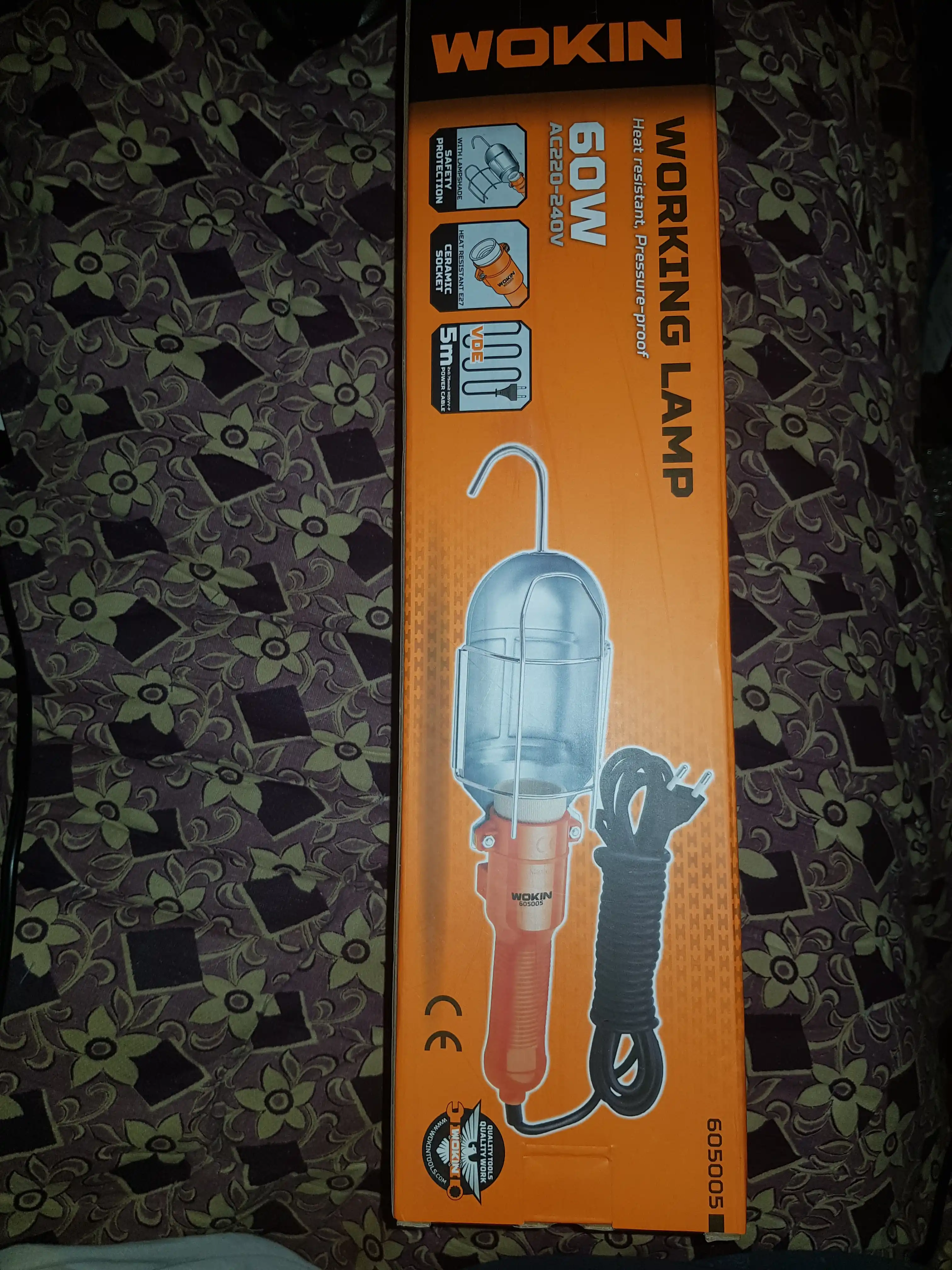 Portativ ishchi chiroq, perenoska svetilnik lampa AC220-240V, 60W - Е27 WOKIN