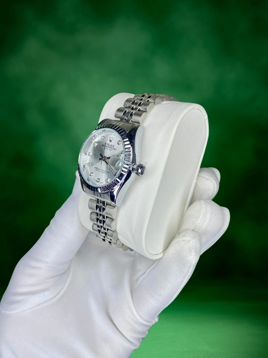ROLEX ayollar qo‘l soati, batareyali, to‘plamda: quti, soat, g‘ilof, hujjatlar