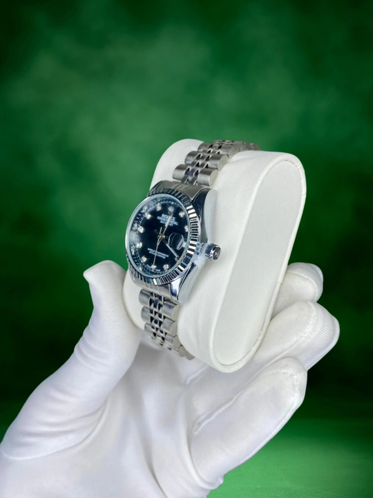 ROLEX ayollar qo‘l soati, batareyali, to‘plamda: quti, soat, g‘ilof, hujjatlar