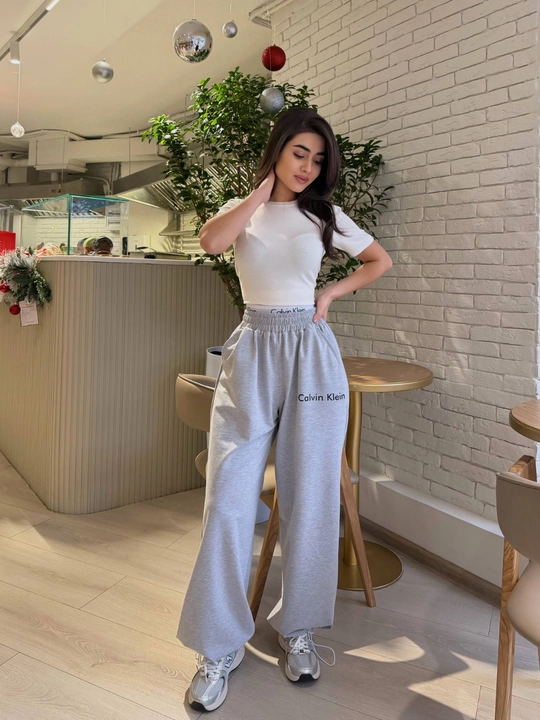 Jogger, ayollar uchun keng bichimli sport shim: rezinali bel va ipli bog‘ich