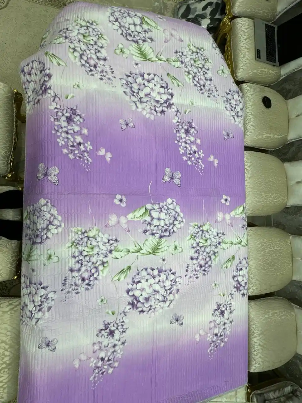 Yozgi adyol-pled, o‘lchami 160×215 / 200×215, gipoallergen, matosi Plant