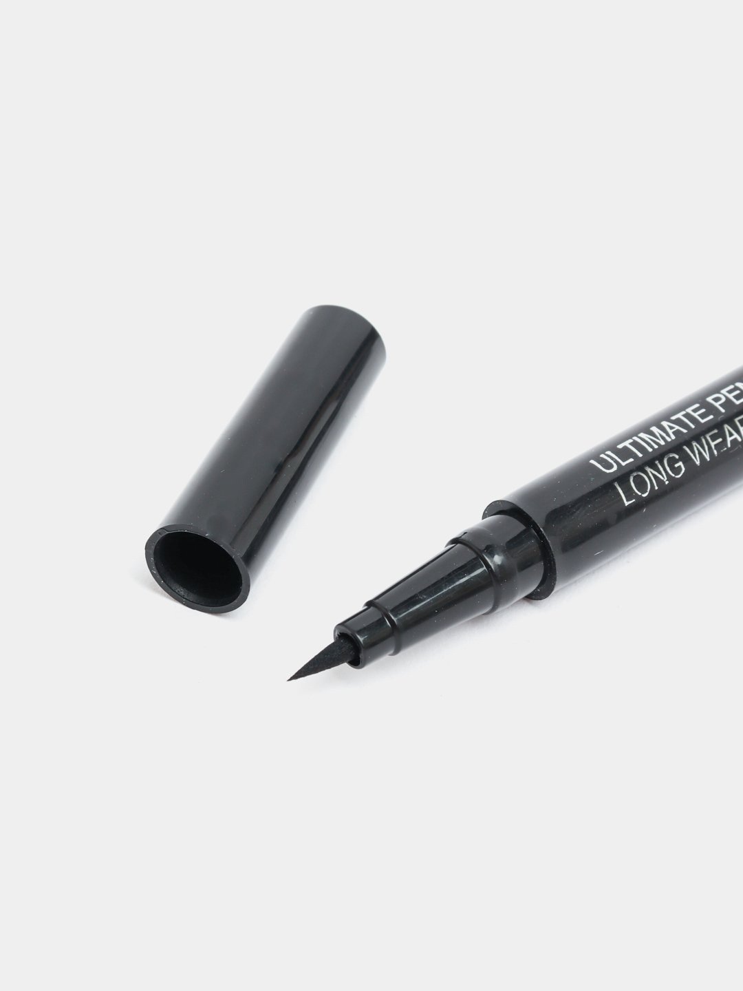 Подводка для глаз KIKO Milano Winged Eyeliner матовая черная, водостойкая
