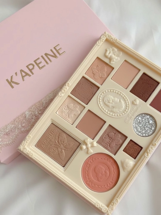 KAPEINE набор теней – шиммер, румяна, макияж палетка - 