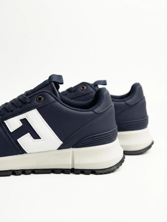 Erkaklar charm krossovkasi Carrera Jeans, 40-45 o‘lchamlar