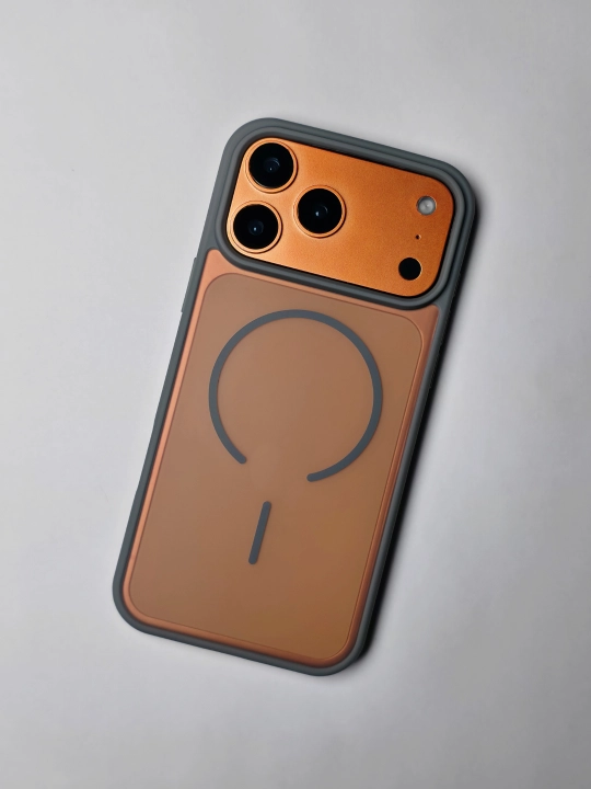 iPhone 17 pro max ga MagSafe qo‘llab quvvatlaydigan shaffof matoviy g‘ilof