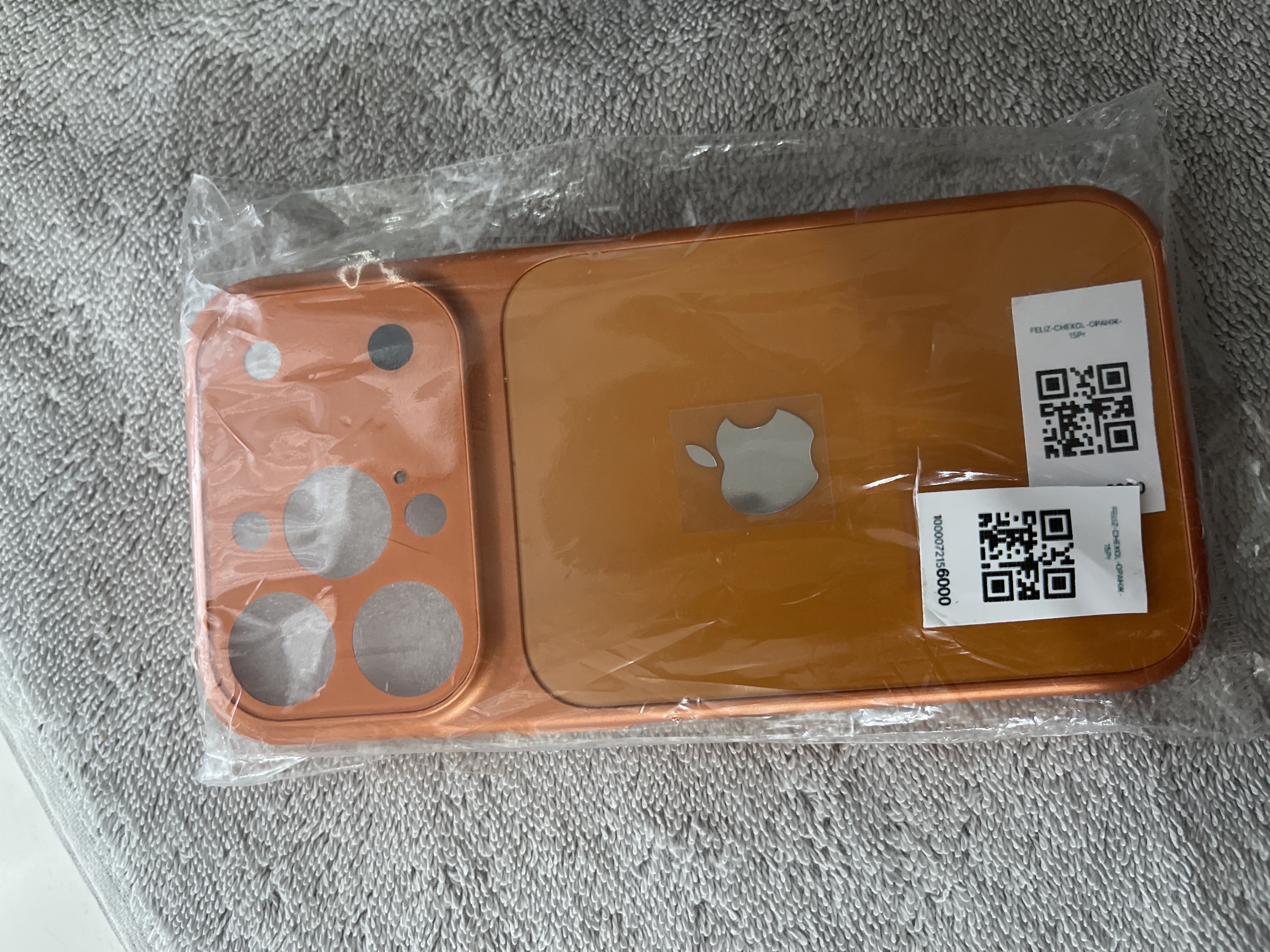 G‘ilof iPhone 13, 14, 15, 16, Pro, Pro Max, rangli, silikon