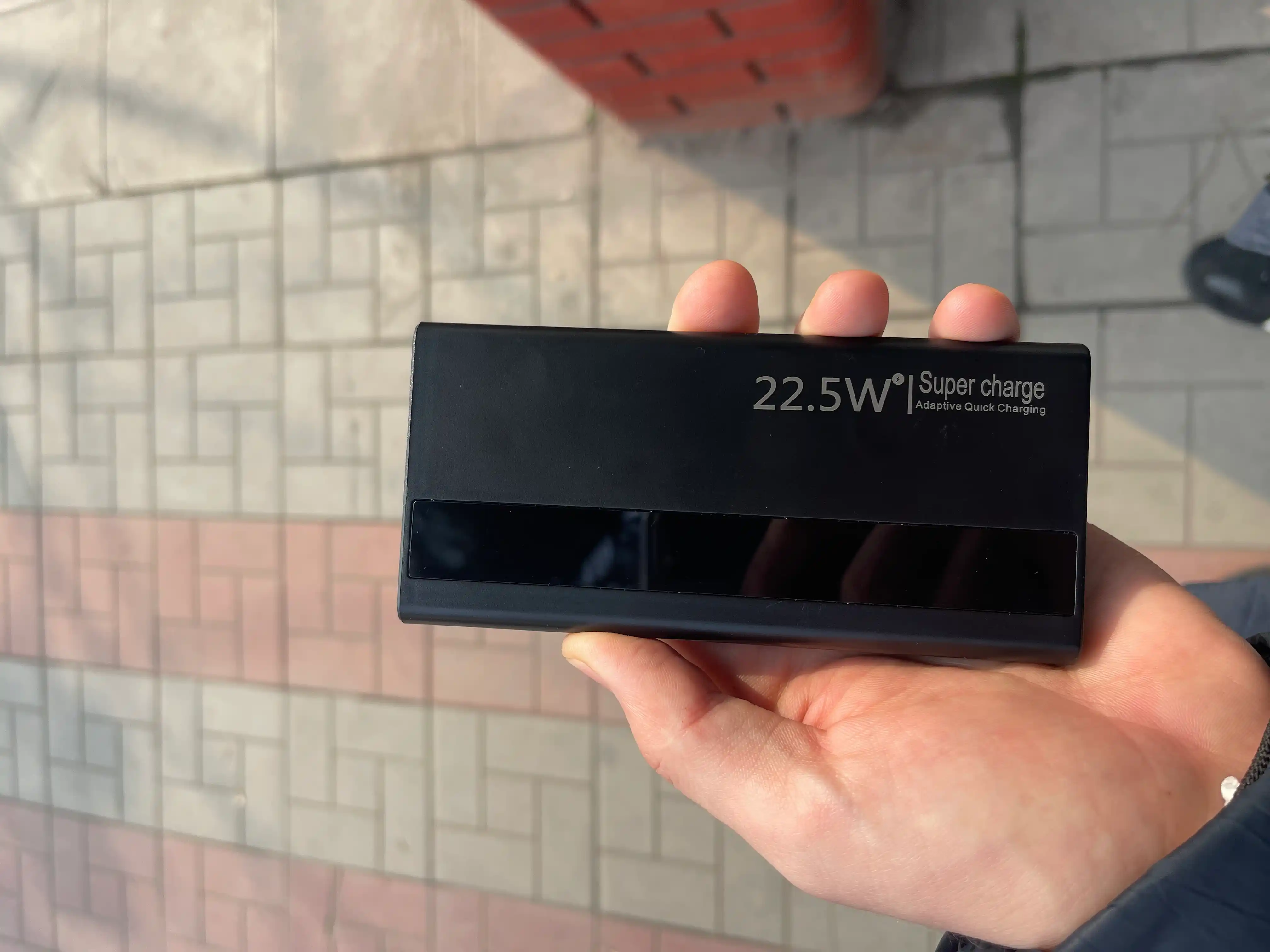 Tashqi akkumulyator 22.5w tezkor quvvat 20000 mA/h 100% sifatli mahsulot
