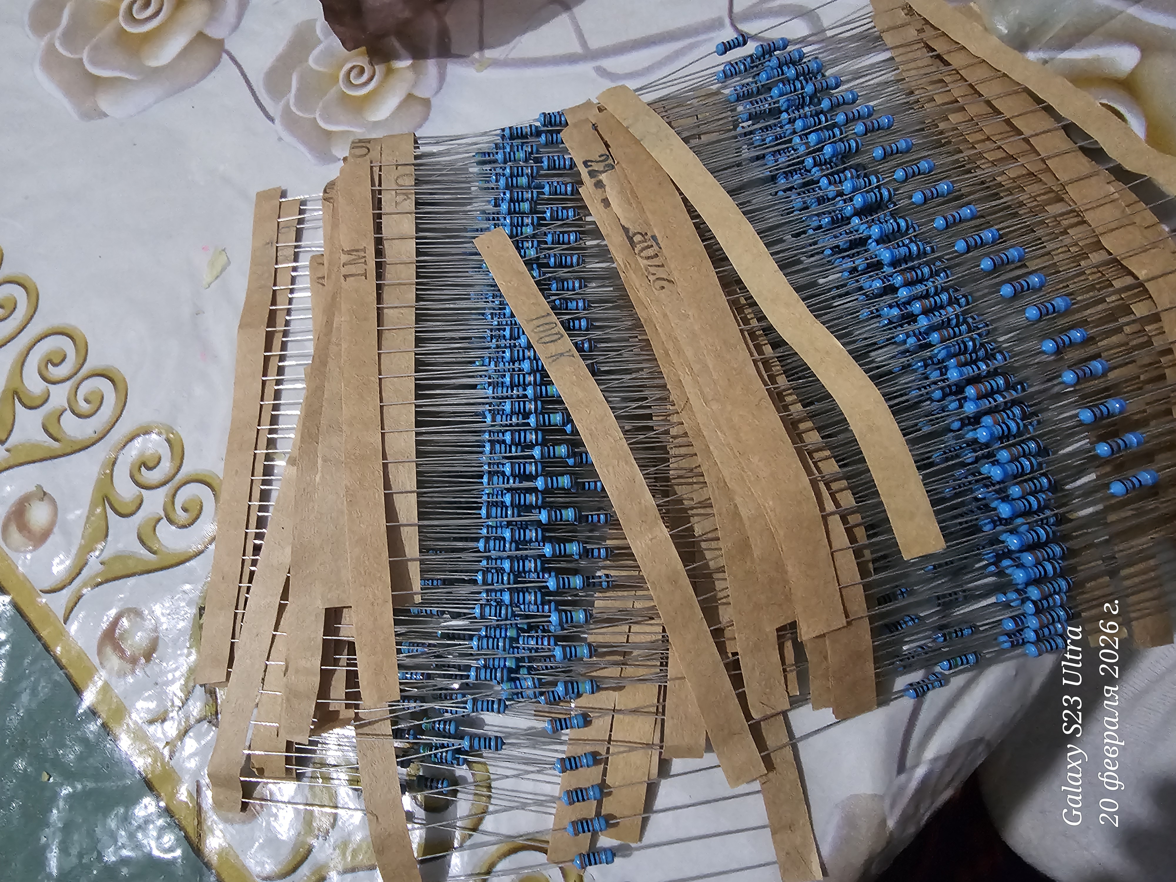 Rezistorlar to'plami, 30 xil, har biri 20 dona, 1/4 Vt