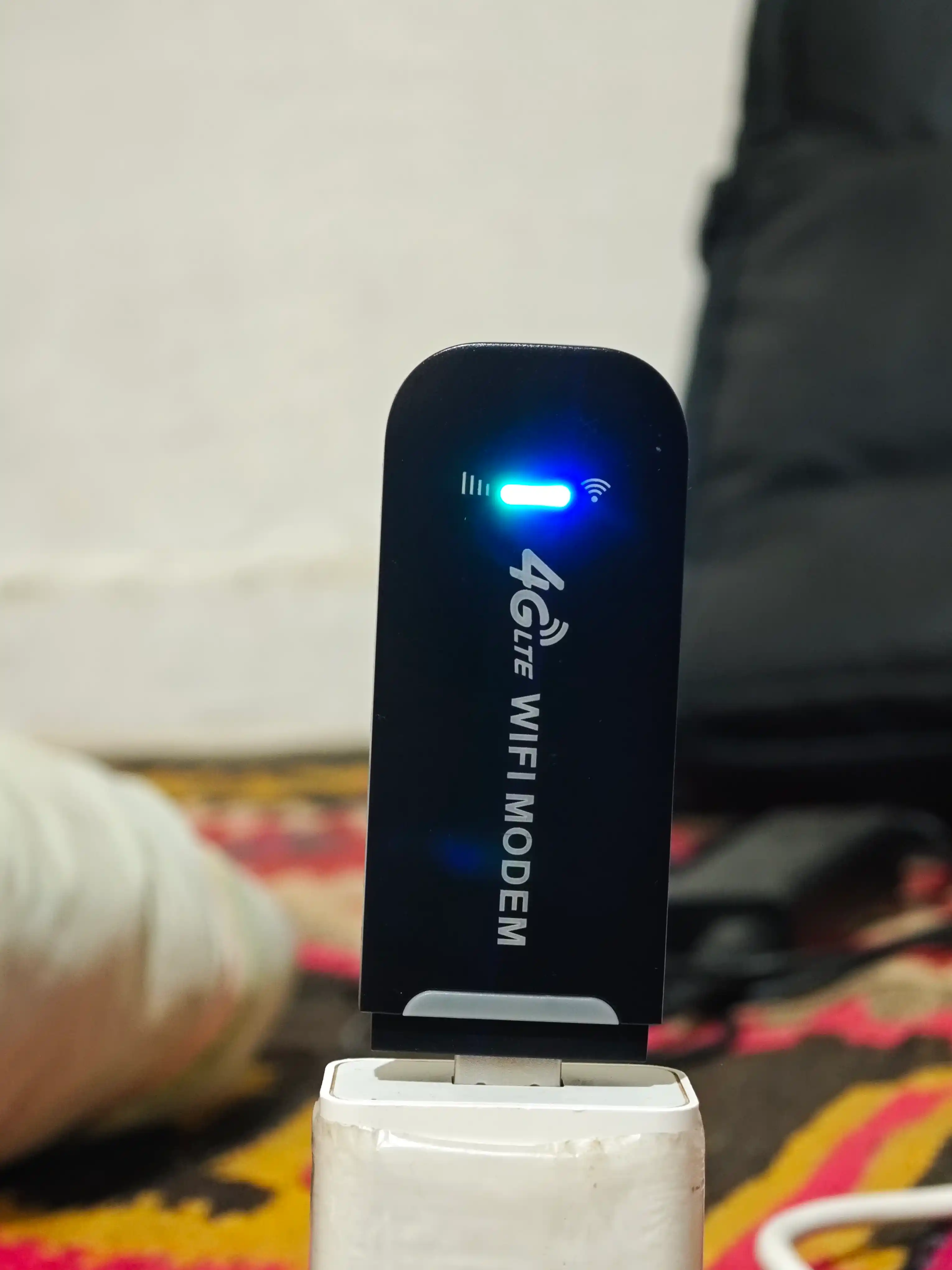 USB Modem 4G LTE adapter Wi-Fi Sim-kartali, ulanish nuqtasi, Hotspot