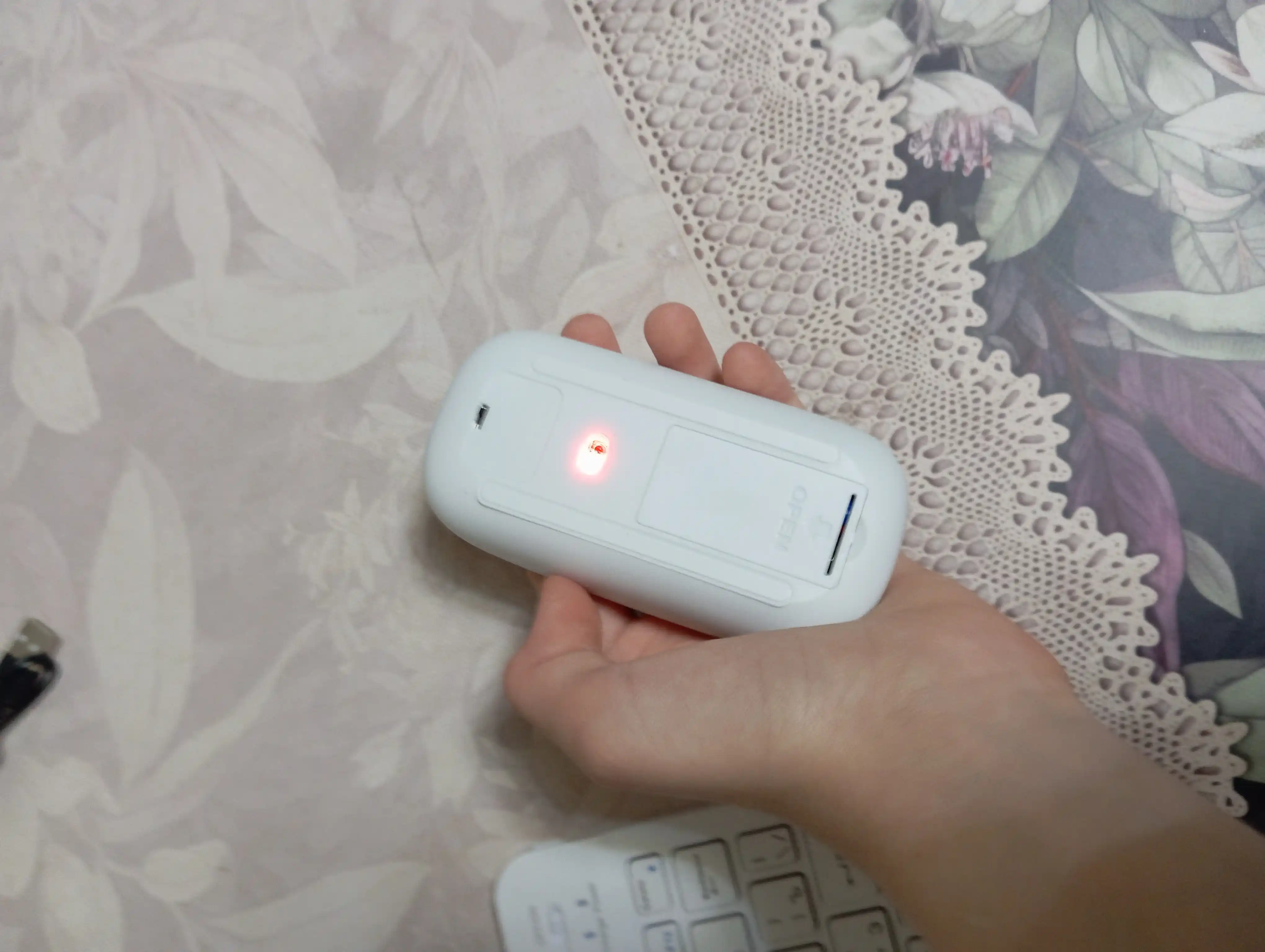 Kompyuter, planshet va telefon uchun simsiz Bluetooth klaviatura va sichqoncha, Ultra Slim