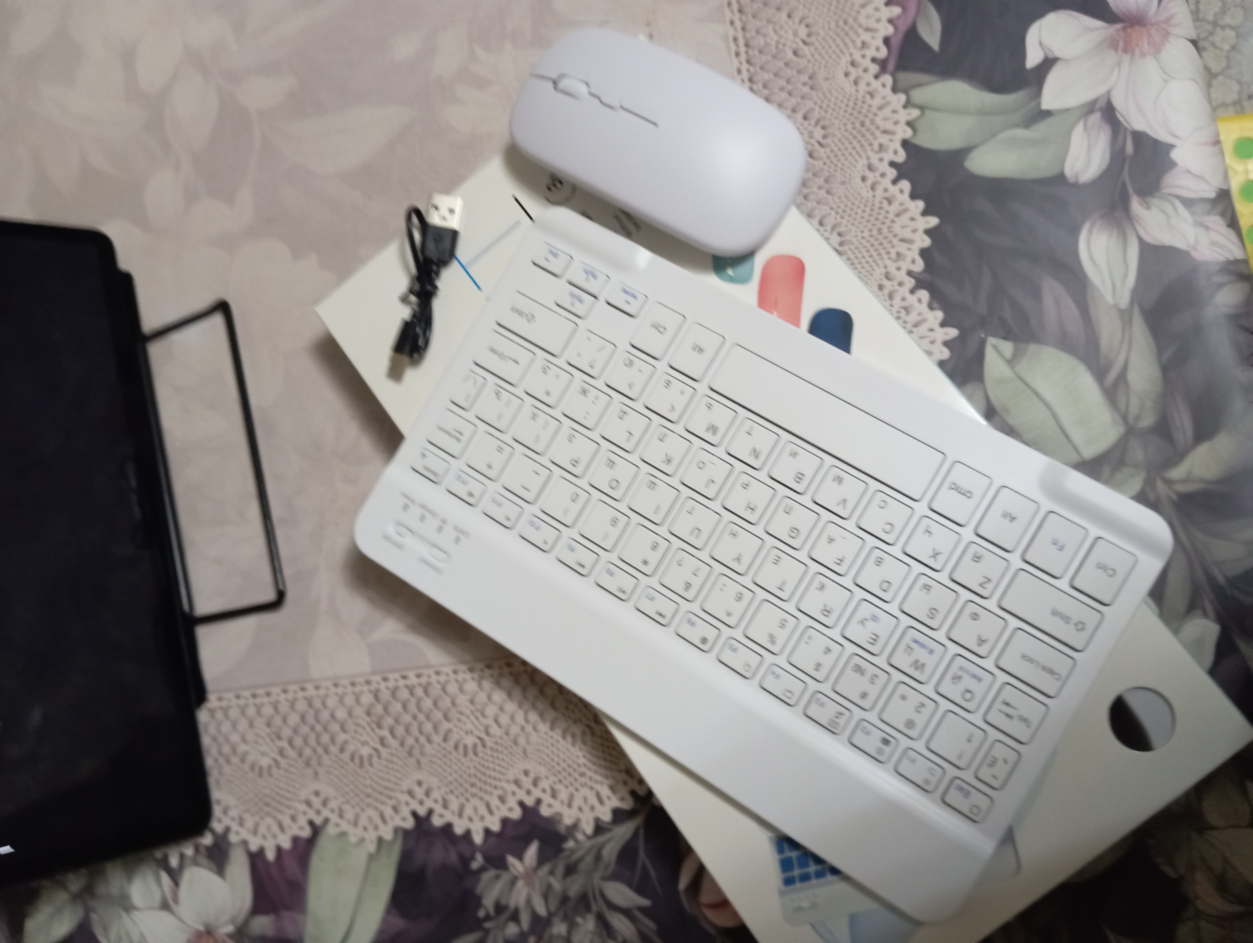 Kompyuter, planshet va telefon uchun simsiz Bluetooth klaviatura va sichqoncha, Ultra Slim