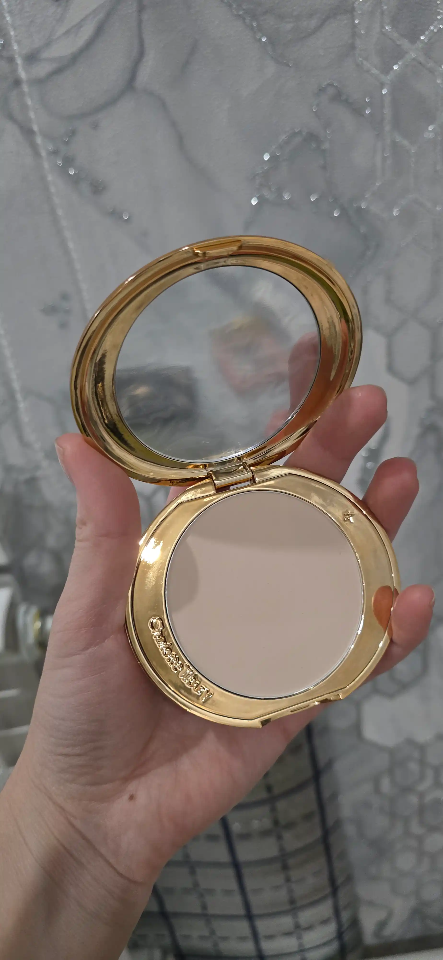 Пудра Charlotte Tilbury Airbrush Flawless Finish