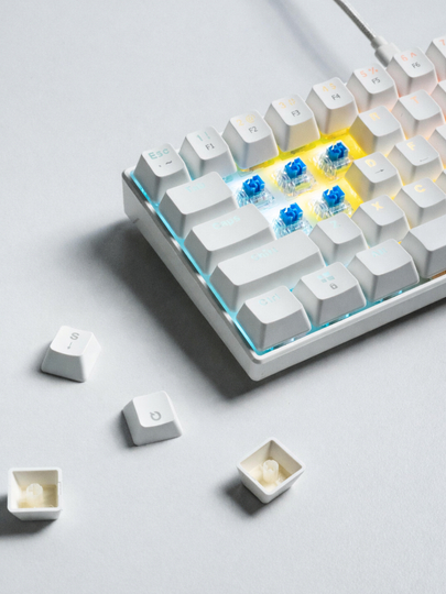 O‘yin uchun kibersport klaviaturalari ZIFRIEND AG68, RX75PRO VA BD61 oʻyin RGB yoritgichli