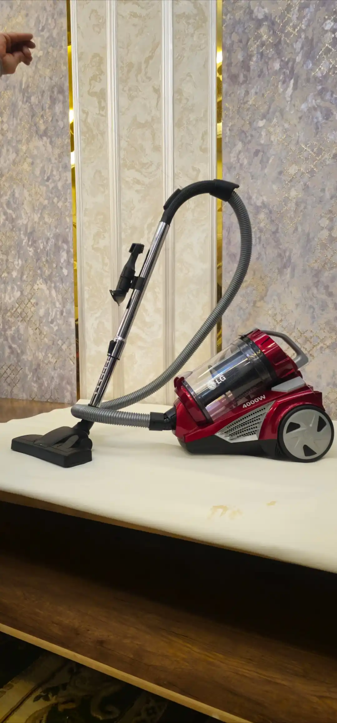 Пылесос LG Vacuum Cleaner PSS-430 мощность 4000 Вт размер 4 литра, HEPA фильтр