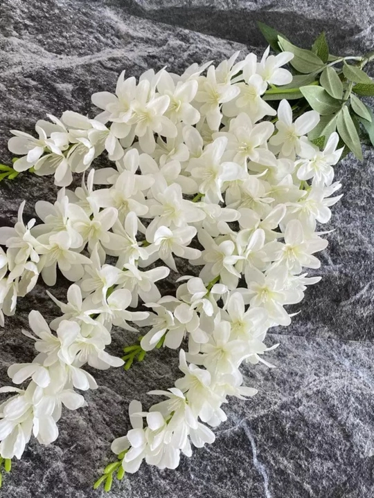 Suniy gullar dekor va interyer gullar osilchoq gullar manzaraliy gullar