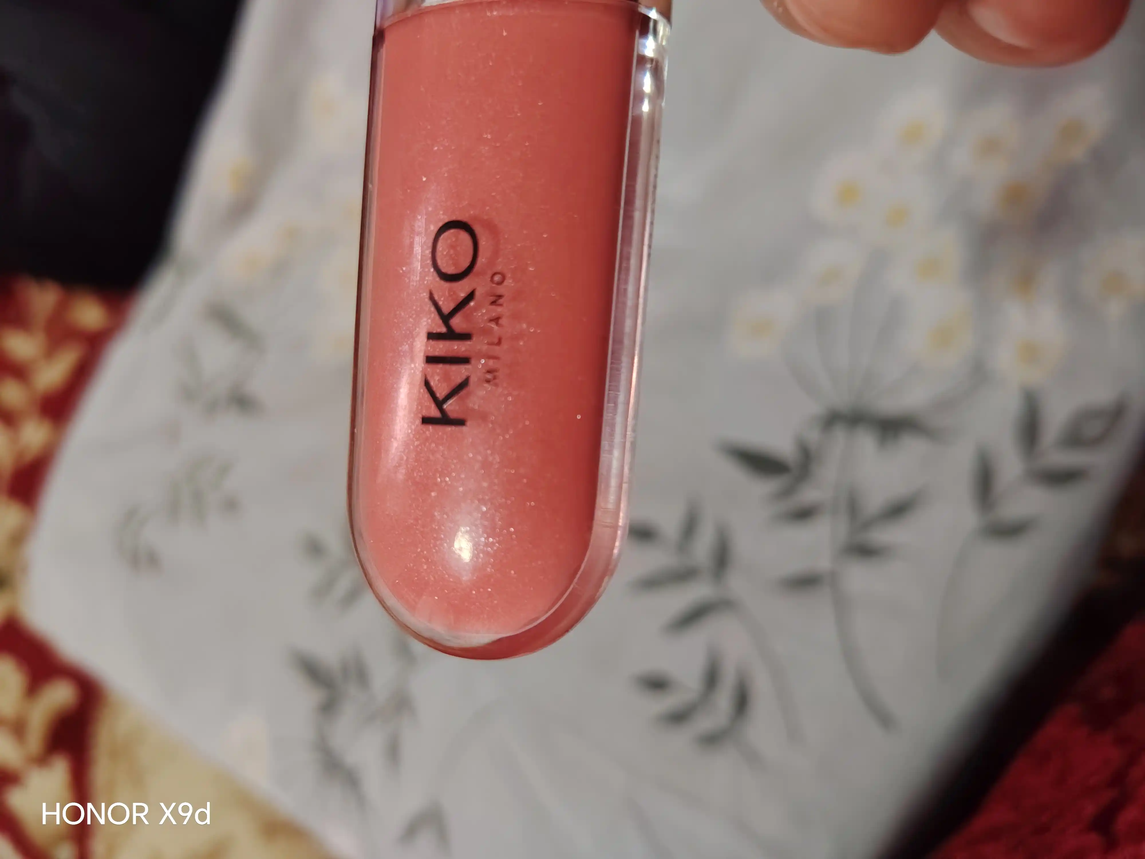 Блеск для губ Koko, 3D эффект