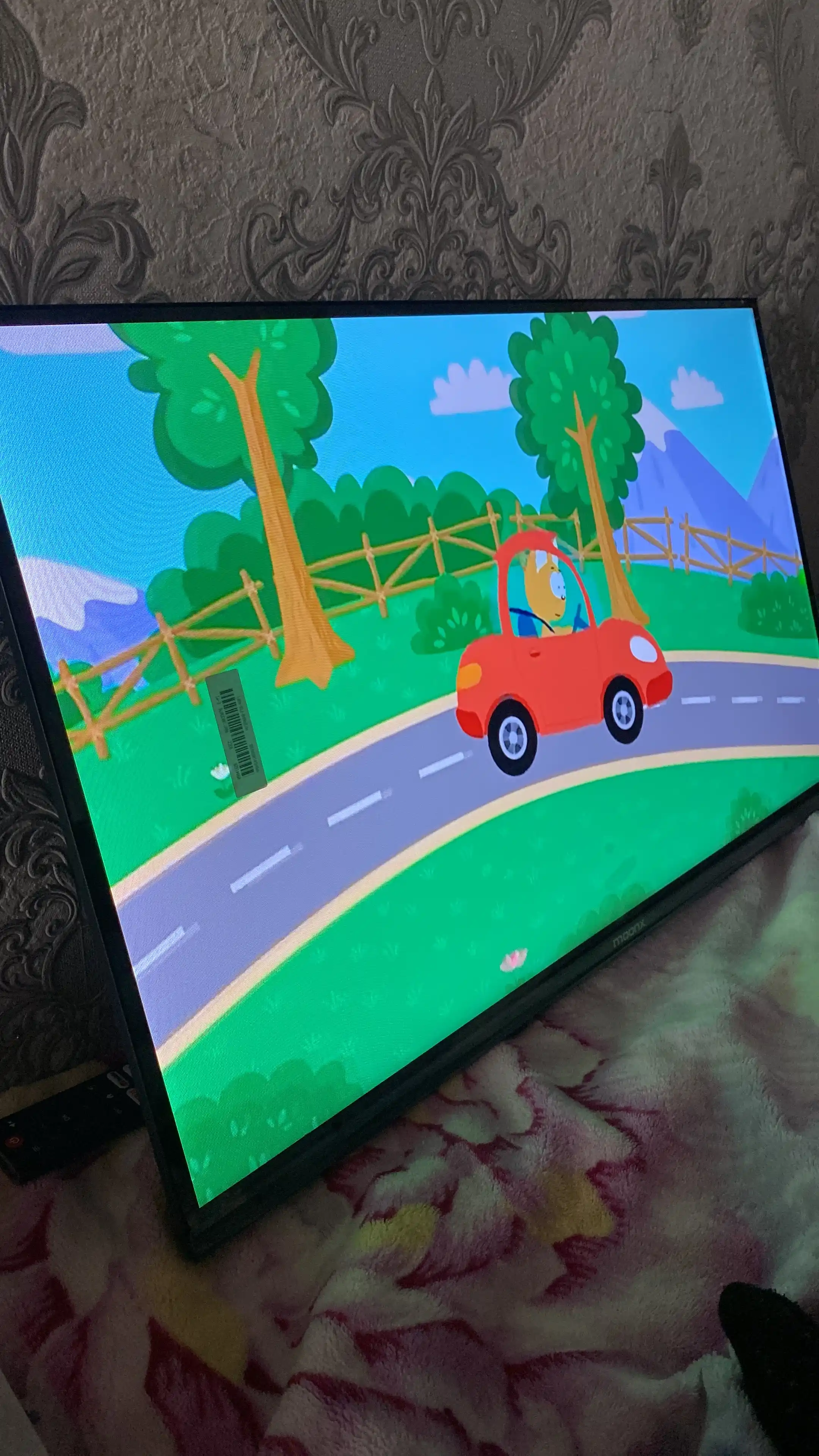 Телевизор MoonX Smart 55" 4K UltraHD, 43" Full HD, Google TV, Wi-Fi, голосовое управление