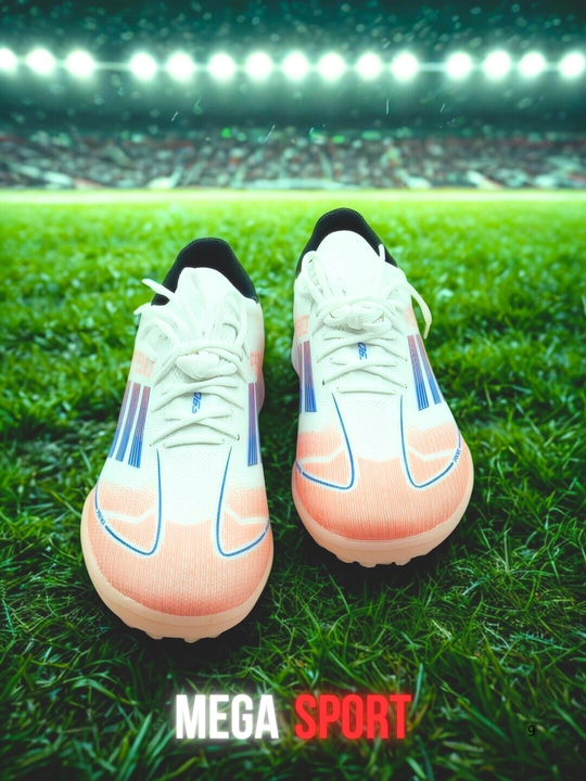 F50 Professional futbol butsi va sarakanojkasi – sun’iy va tabiiy maydon uchun