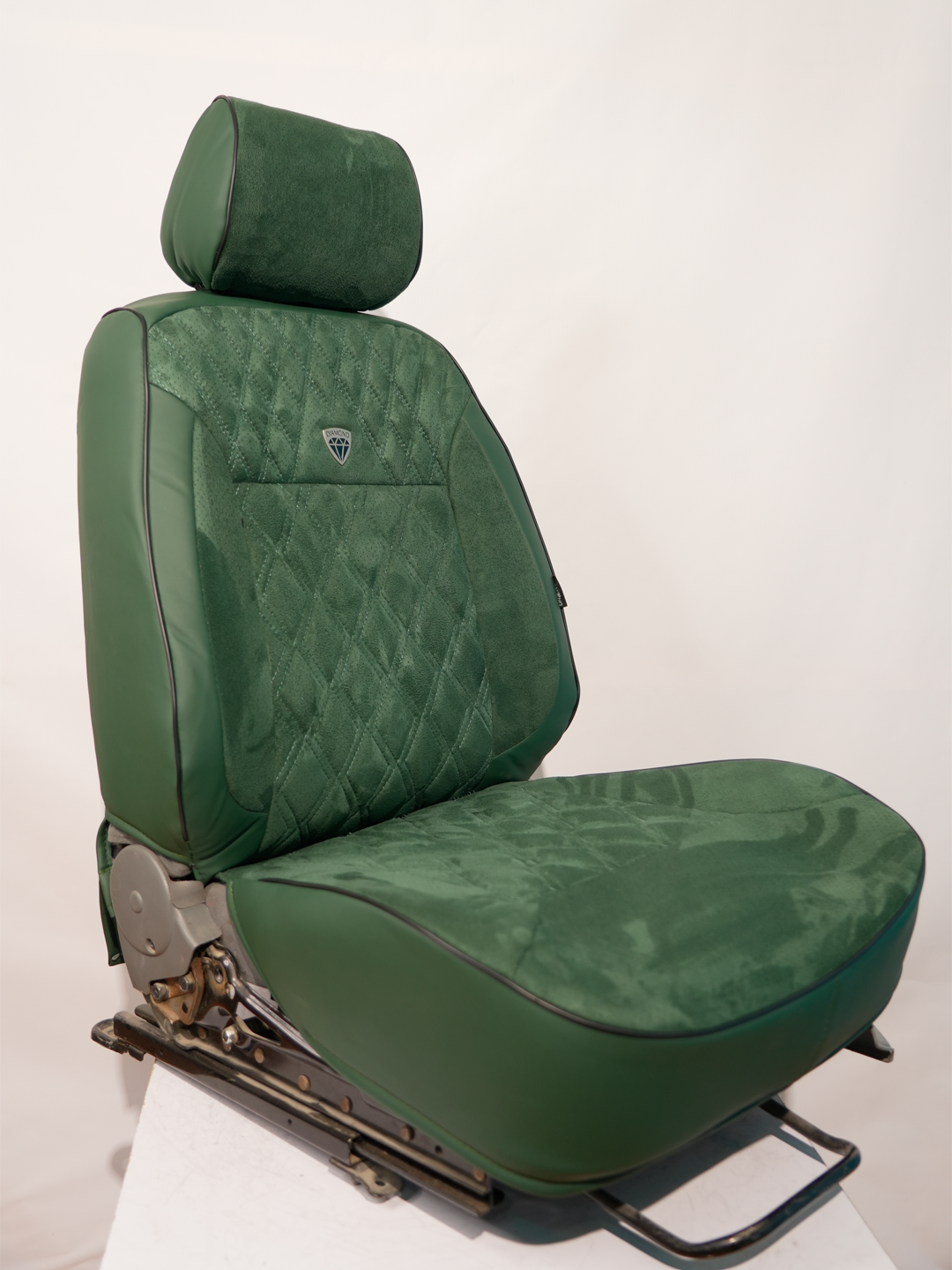 DIAMOND Premium Velour Авточехол  Зеленый цвет  Родной модельный чехол