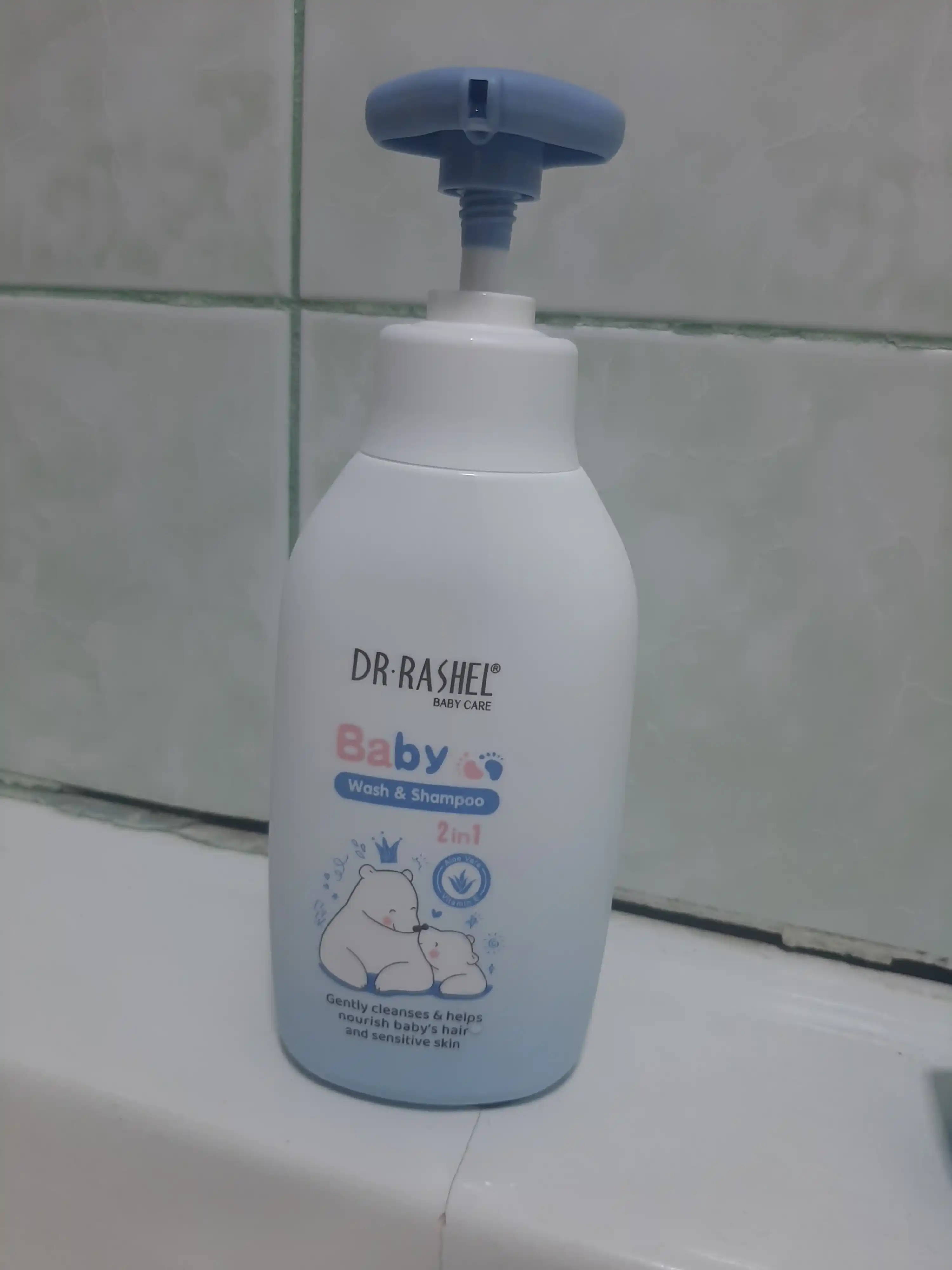 Bolalar shampuni va sovuni Baby 2 in 1 wash & shampoo, 300 ml