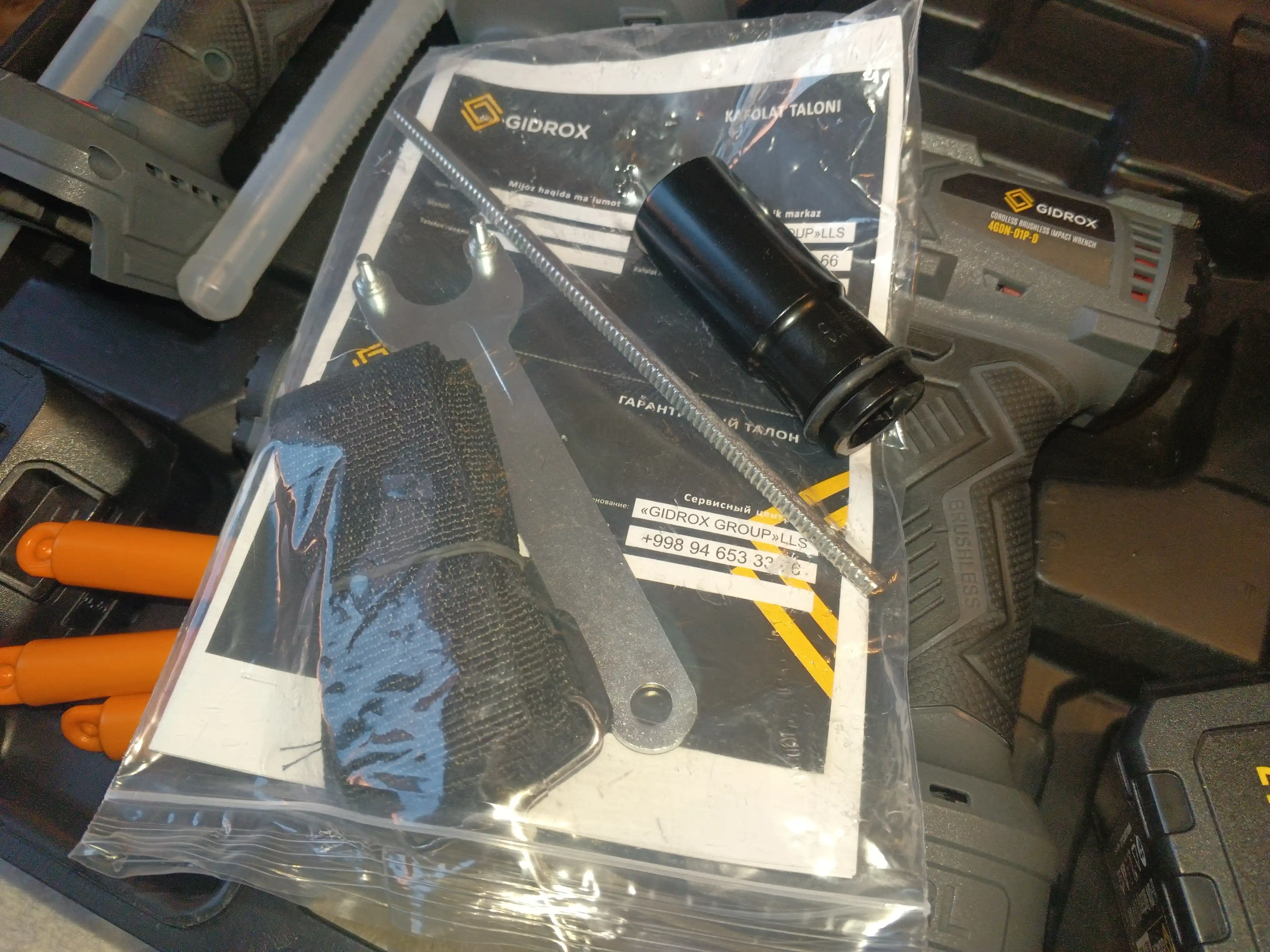 2 yillik kafolat bilan GIDROX elektr asboblar to'plami