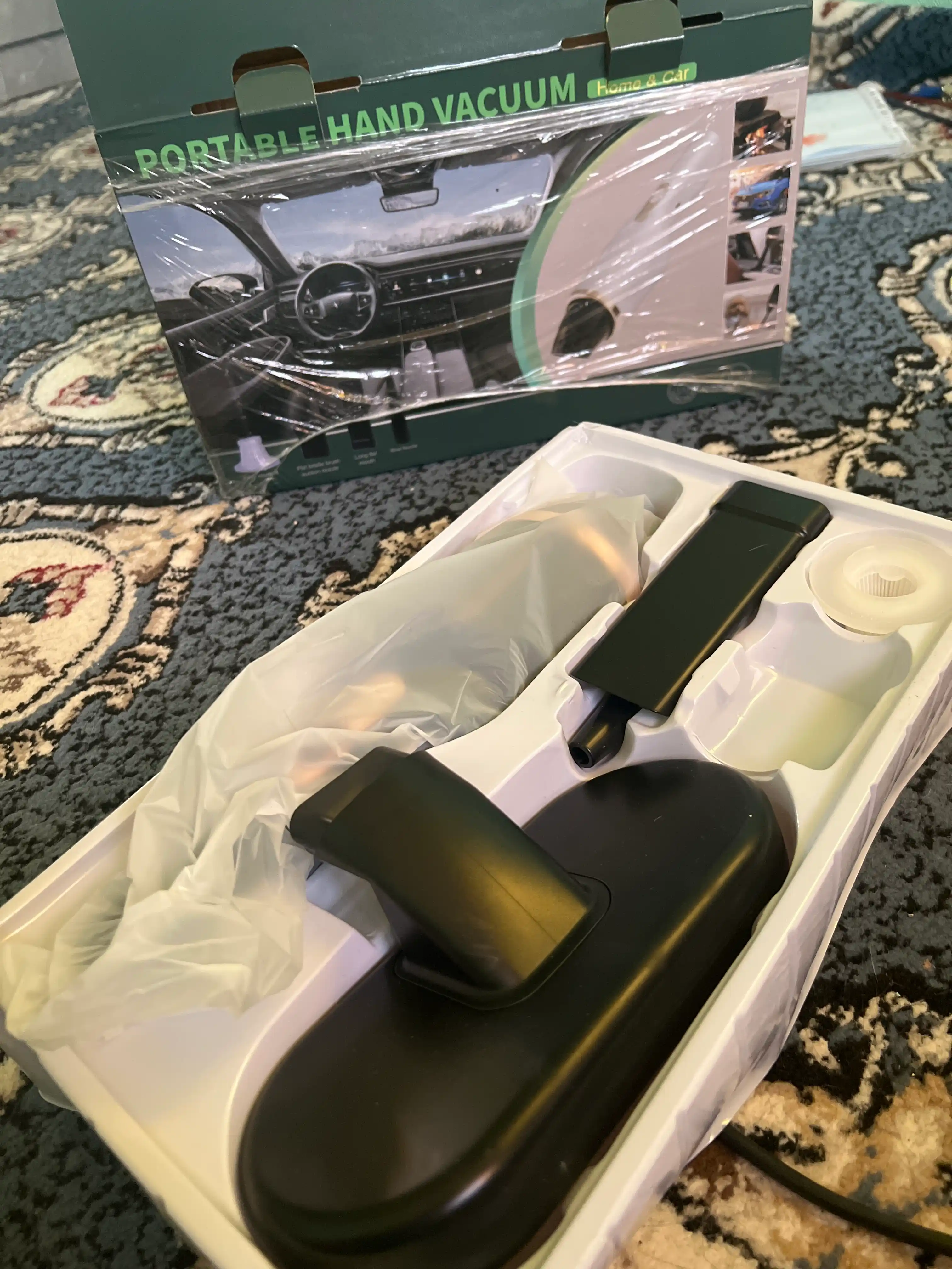 Avtomobil va uy yumshoq mebeli uchun portativ changyutgich 3 ta nasadka va filtrli , 80 W