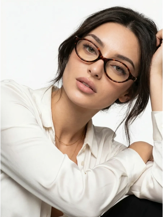 Очки Miu Miu для женщин и девушек