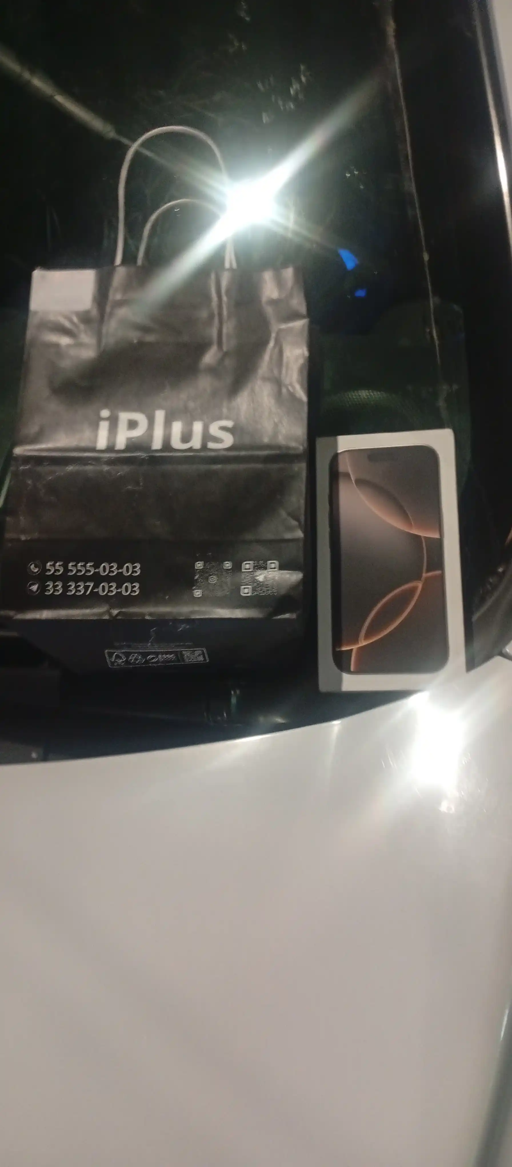 Smartfon iPhone 16 Pro, Pro Max, 128, 256 GB, 1-SIM, Dual-SIM, g'ilof va oyna sovg'aga