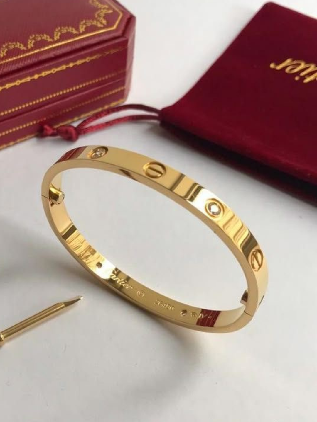 Женский браслет с кольцом Cartier Love, Cartier Clash, Cartier Nail, Bvlgari, Vanclef