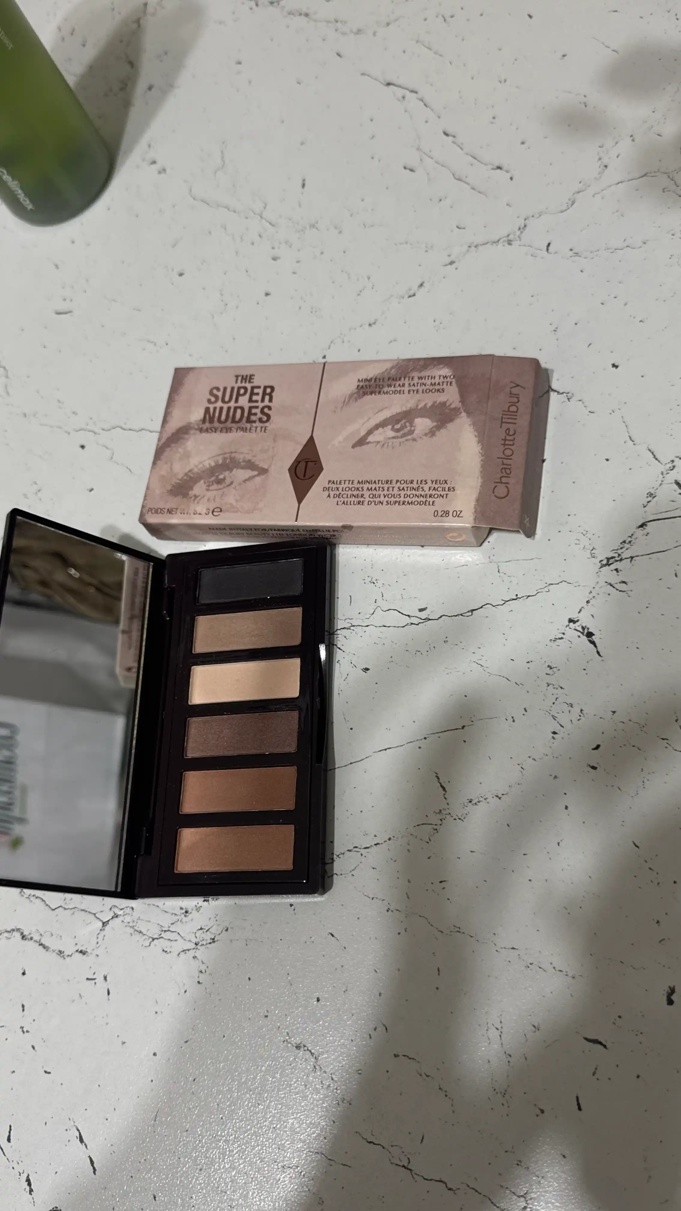 Ko'z uchun tenlar Easy Eye Palette, Charlotte Tilbury, Nudes