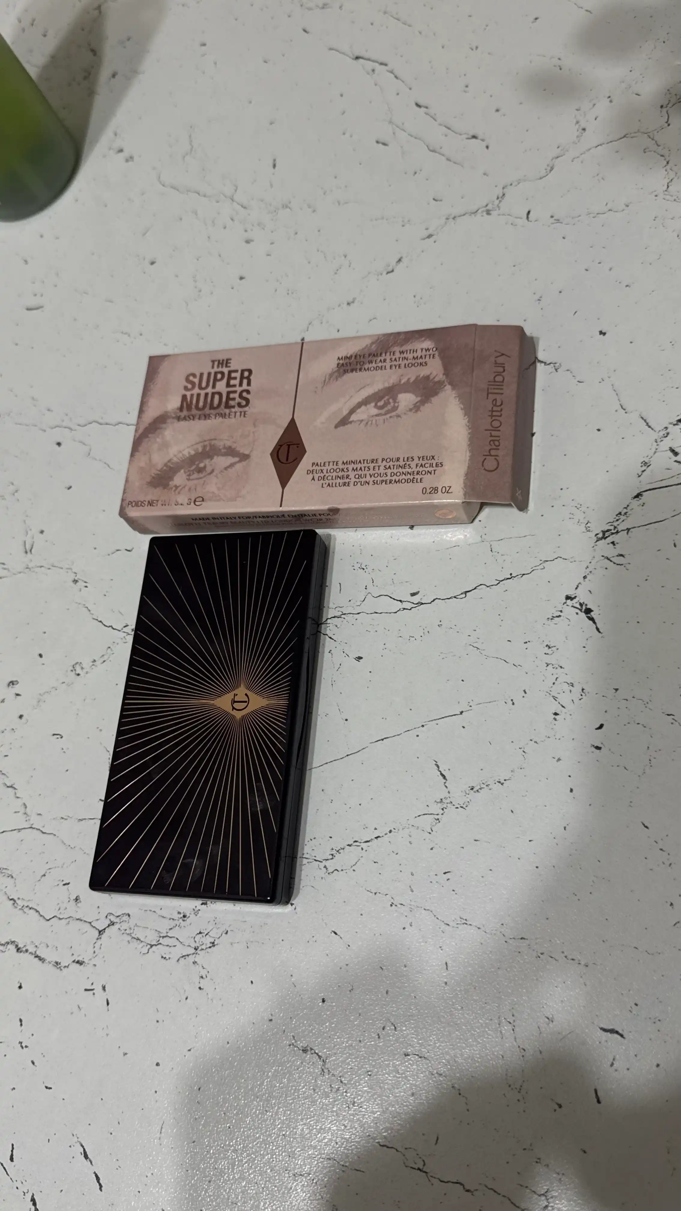 Ko'z uchun tenlar Easy Eye Palette, Charlotte Tilbury, Nudes