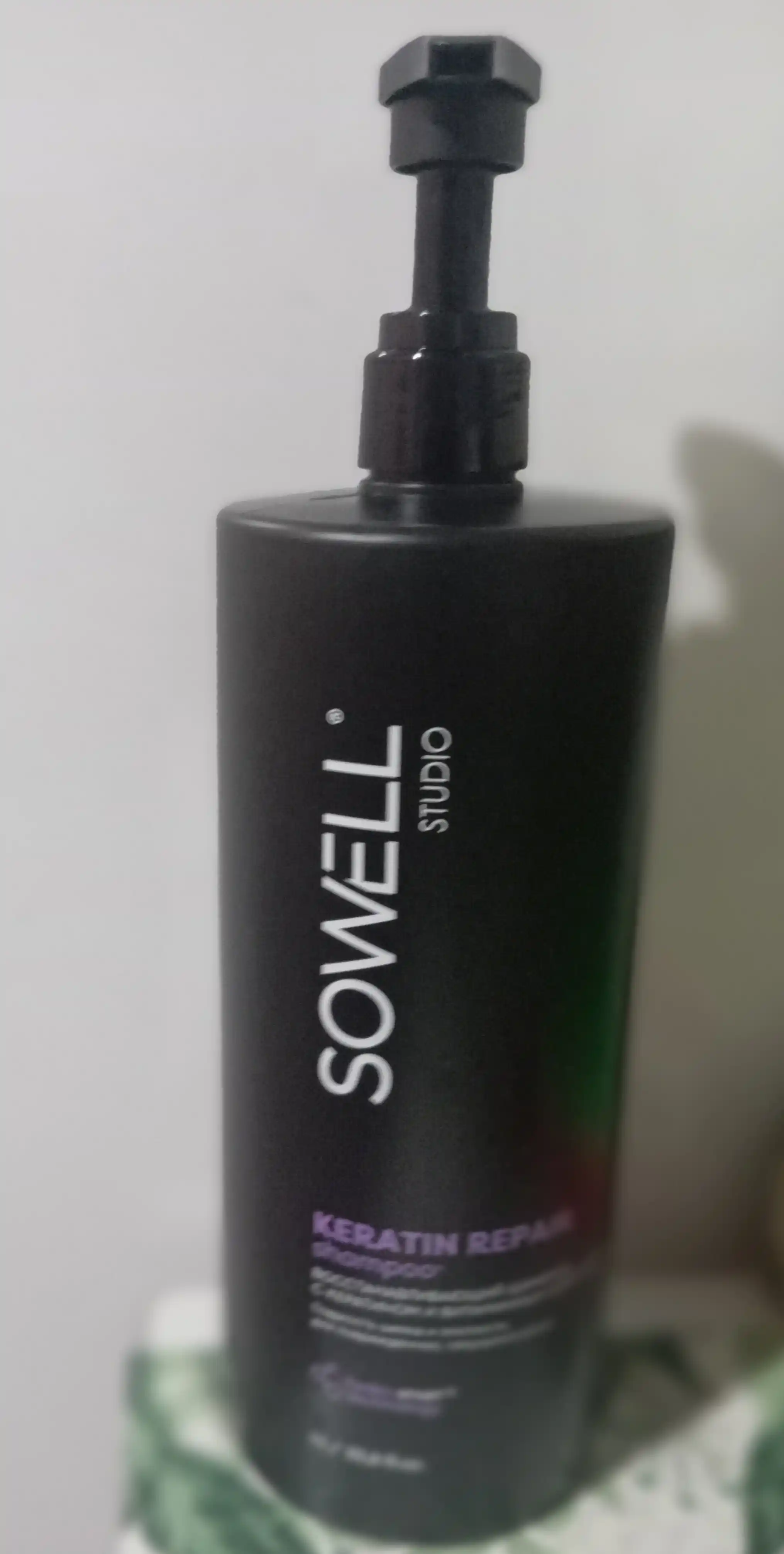Sowell Studio Keratin Repair professional ayollar soch shampuni, 1000 ml