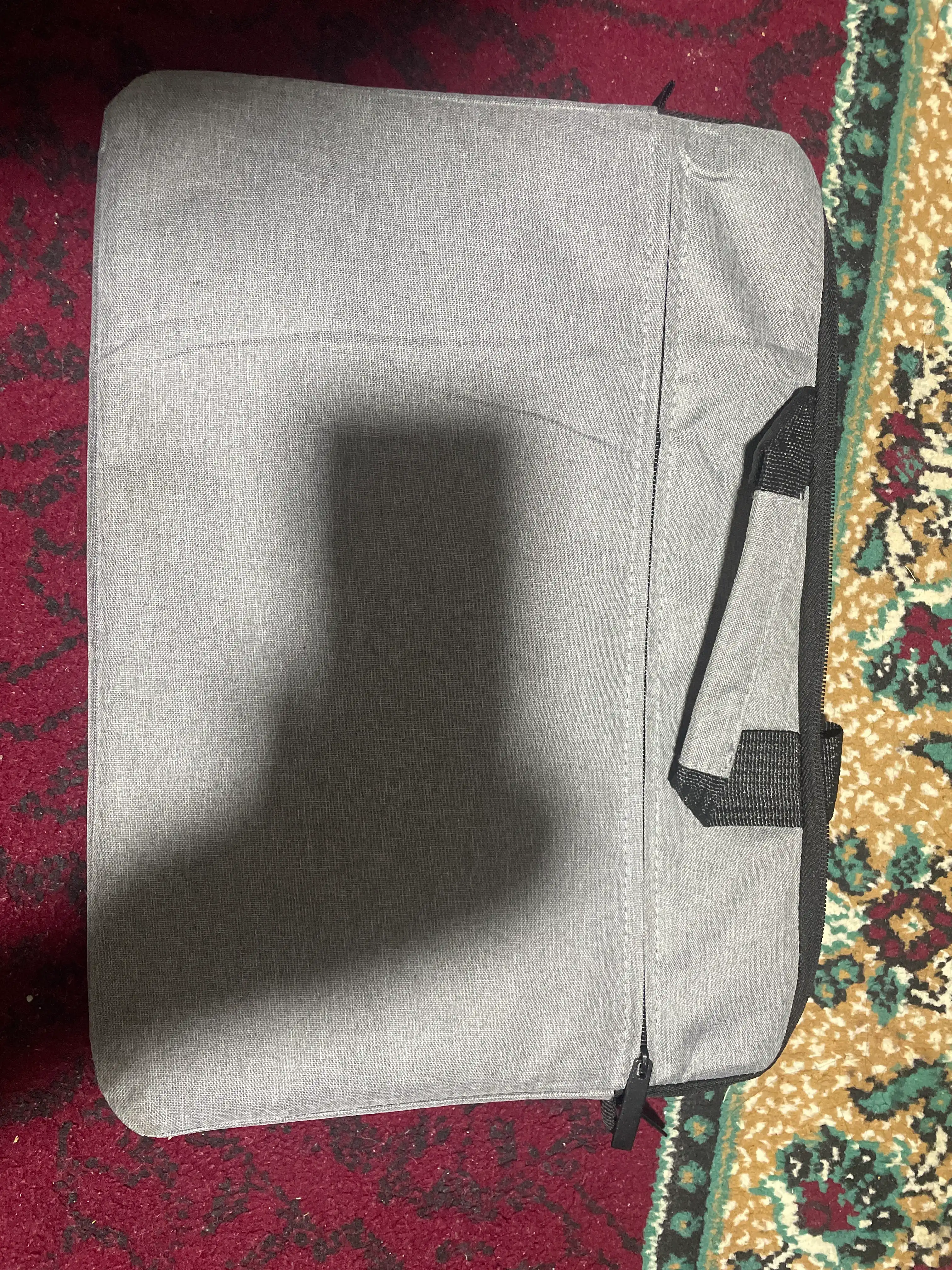 Noutbuk va MacBook uchun himoyali sumka
