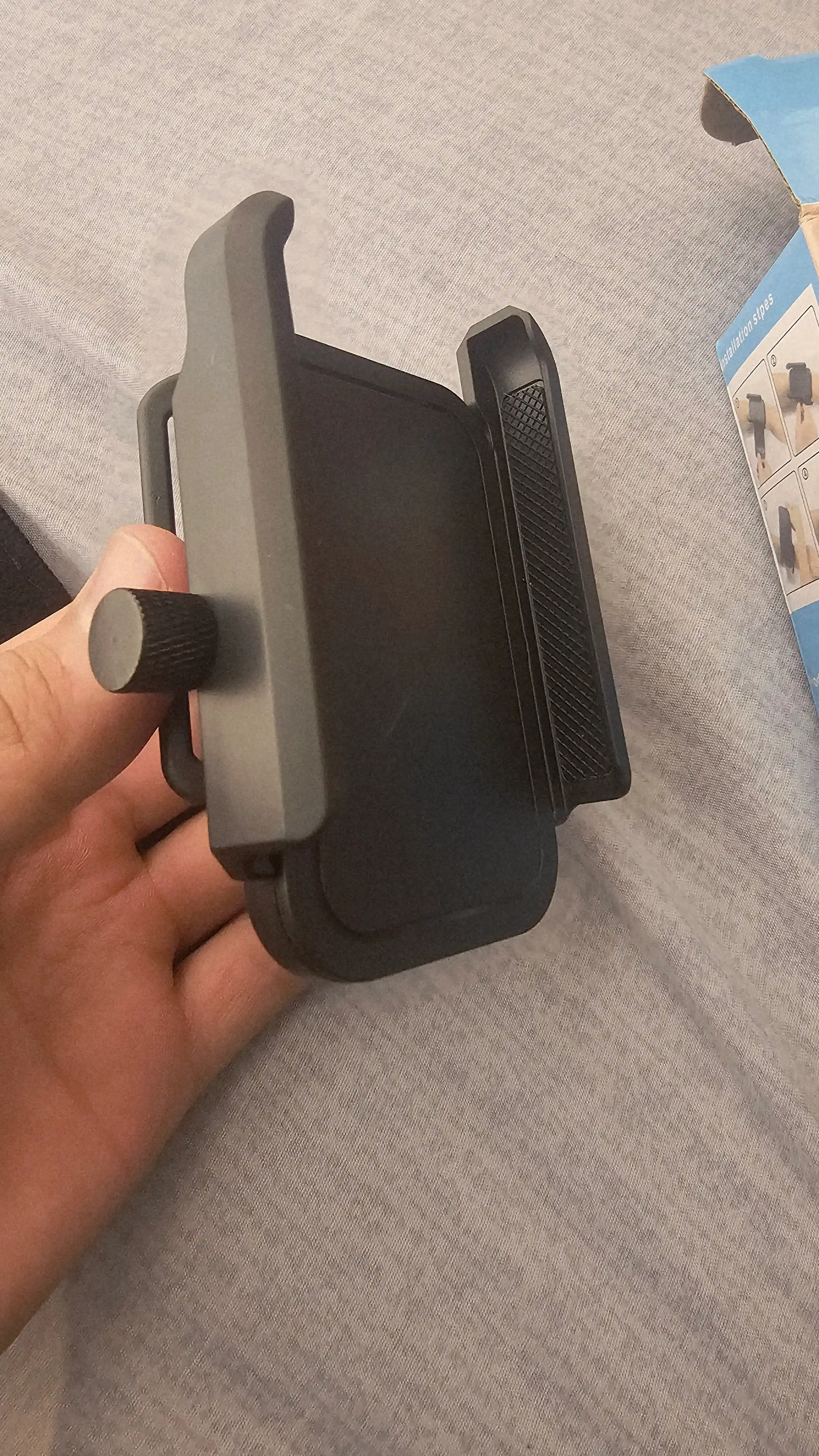 Qo‘l bilagiga telefon ushlagichi 📱 — sozlanadigan sport bilagi-ushlagichi.