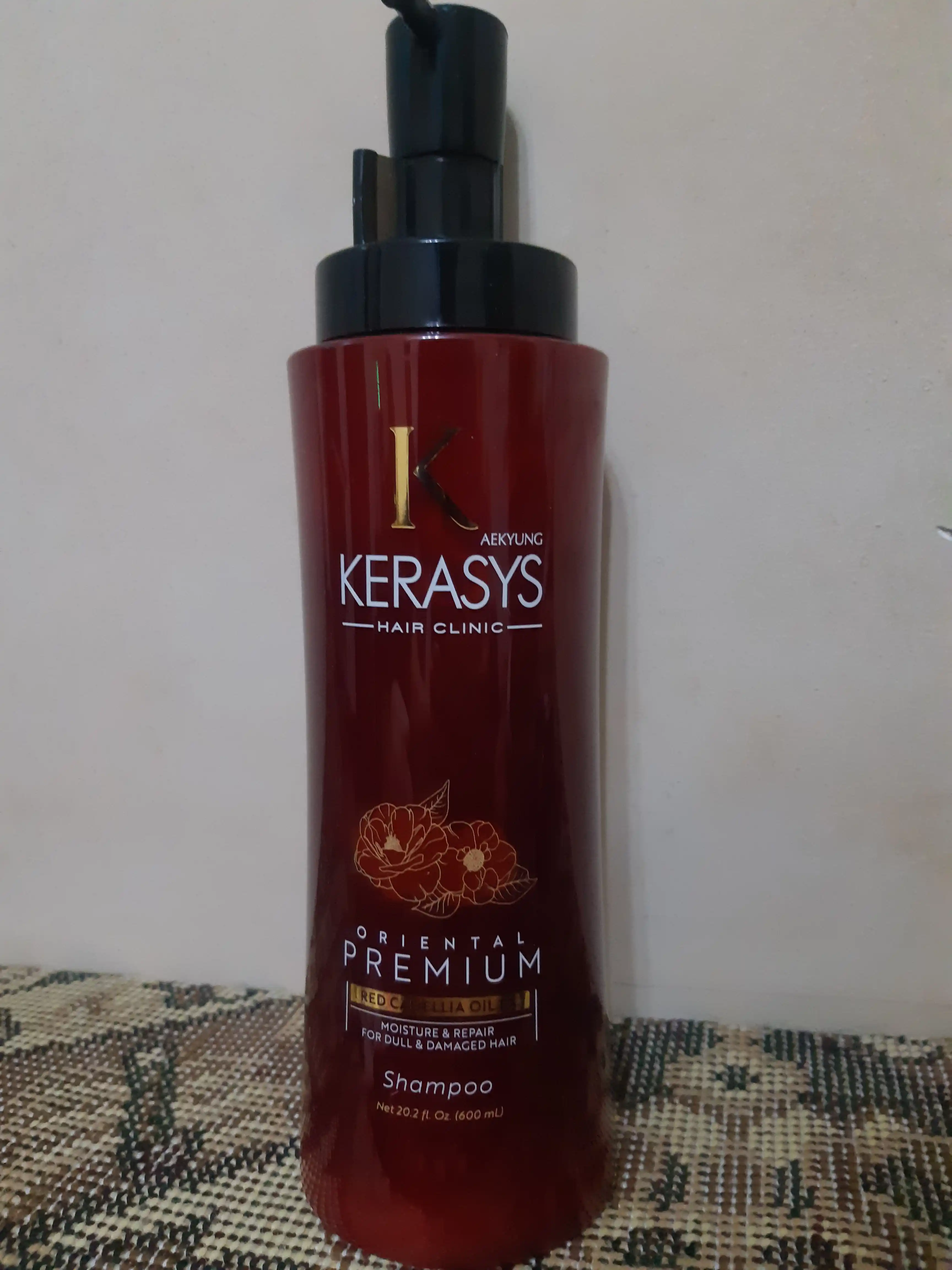 Shampun ayollar uchun keratinli, soch to'kilishiga qarshi Kerasys Oriental 600 ml