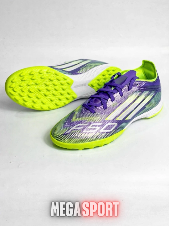 Футбольные бутсы Adidas F50 TF, легкая и удобная модель