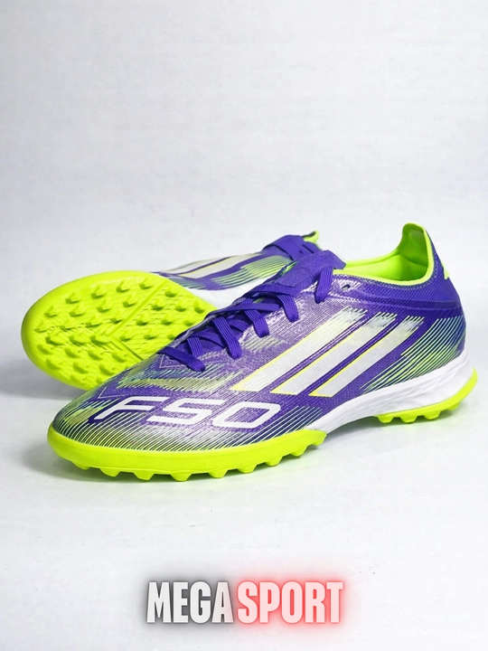 Футбольные бутсы Adidas F50 TF, легкая и удобная модель