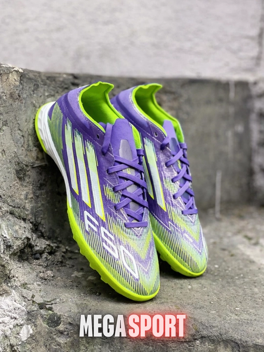 Футбольные бутсы Adidas F50 TF, легкая и удобная модель
