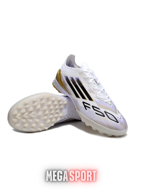 Футбольные бутсы Adidas F50 TF, легкая и удобная модель