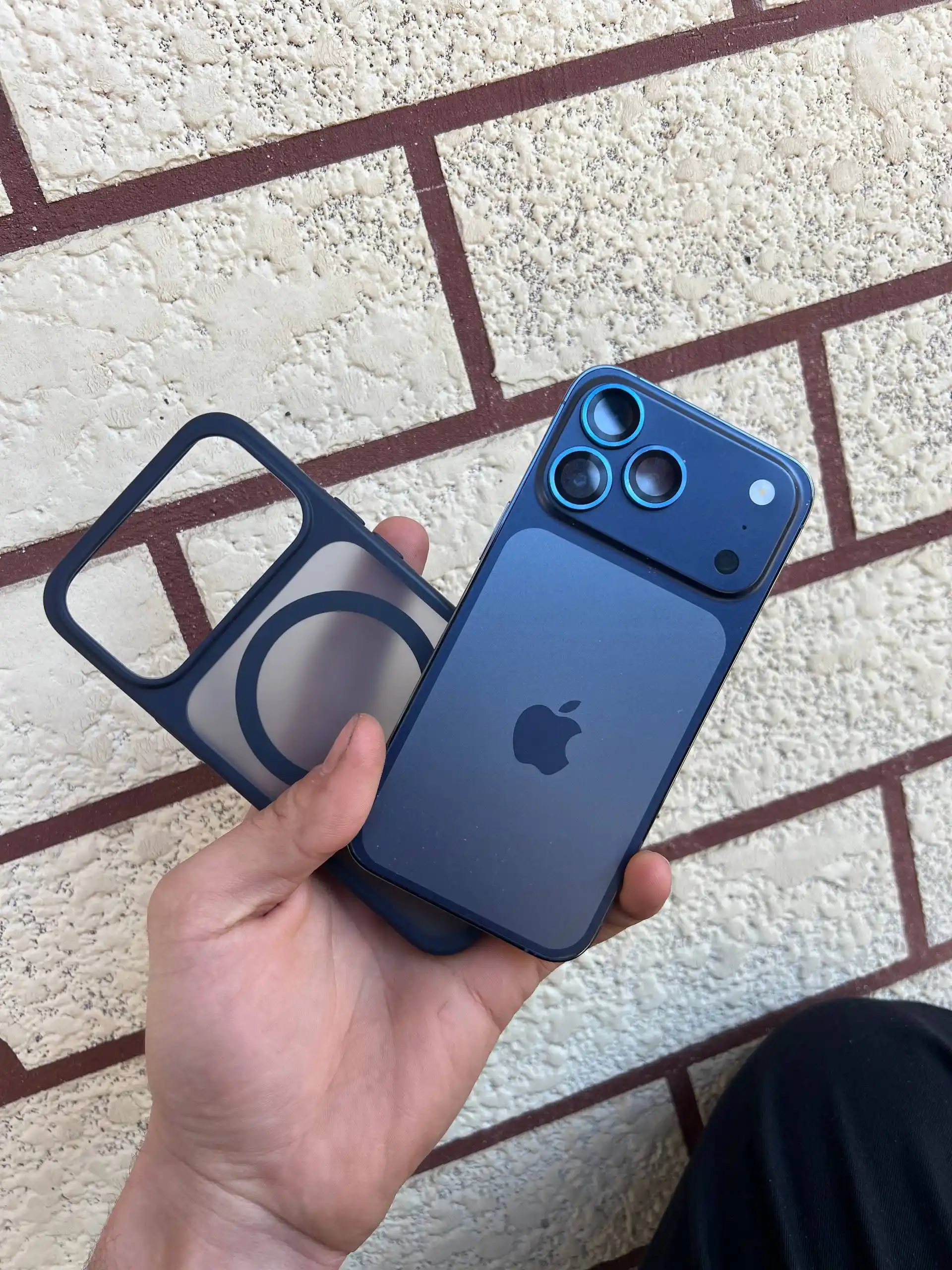 IPhone 13 Pro, 13 Pro Max, 14 Pro, 14 Pro Max, 15 Pro, 15 Pro Max, 16Pro, 16 Pro Max uchun g‘ilof