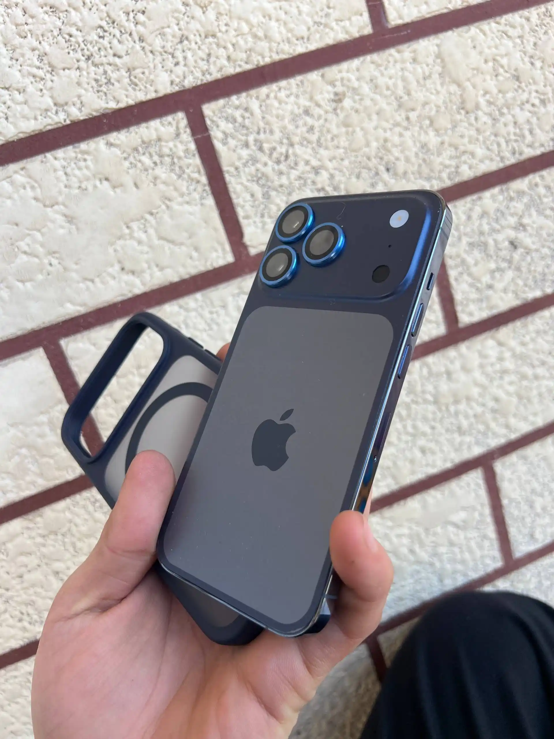 IPhone 13 Pro, 13 Pro Max, 14 Pro, 14 Pro Max, 15 Pro, 15 Pro Max, 16Pro, 16 Pro Max uchun g‘ilof