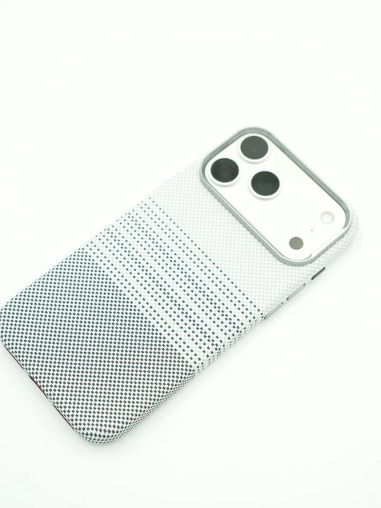 IPhone 17 Pro / Pro Max / 17 Air uchun Luxo Life karbon magnitli g‘ilof Anti-shock