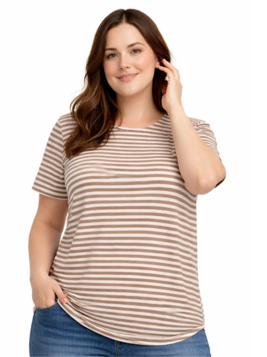 Ayollar futbolkasi WEERIT Plus Size 70% paxta 30% poliester 2XL–5XL erkin fason