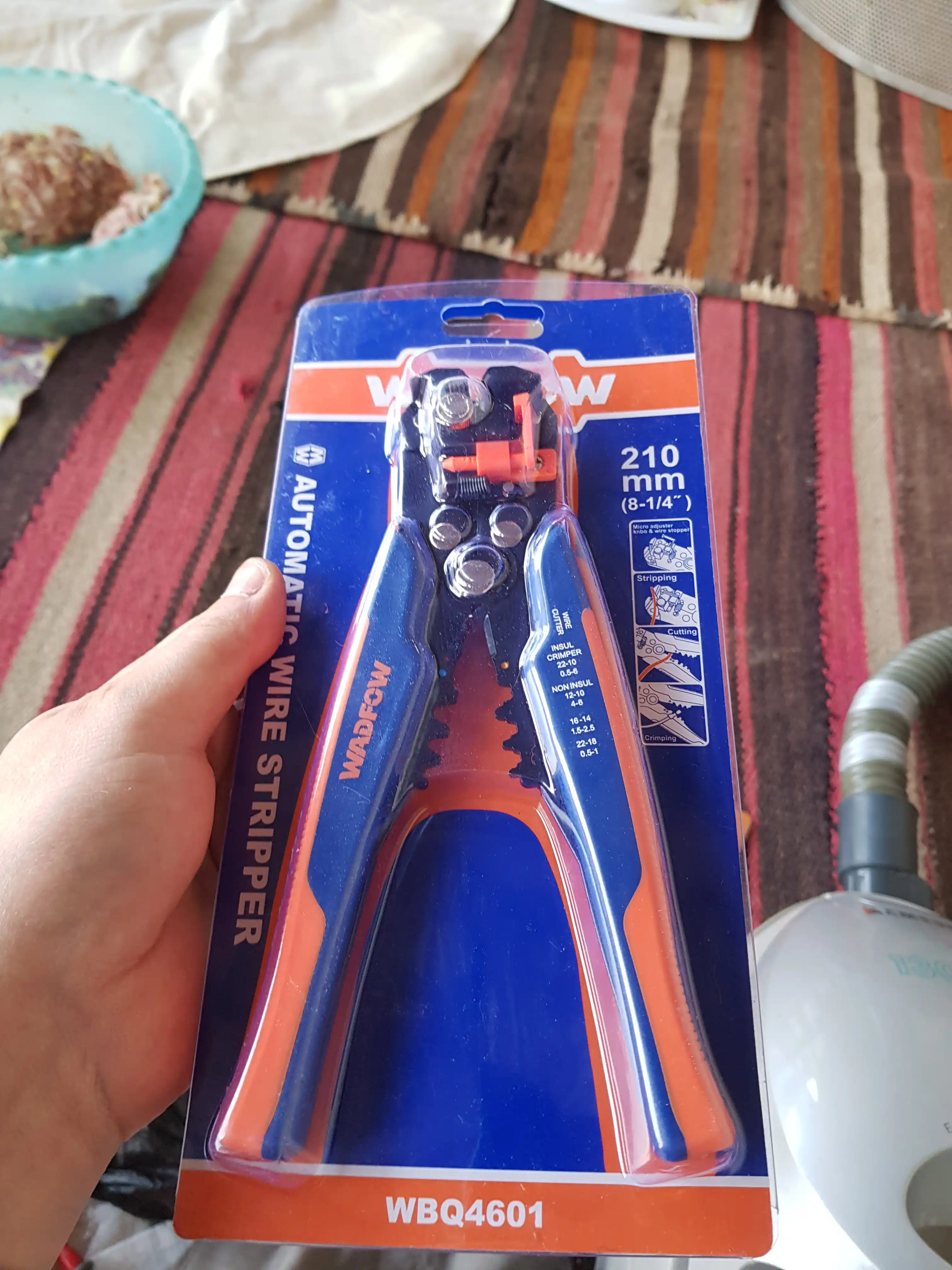 Izolyatsyani yechish uchun avtomatik qurilma 210 mm