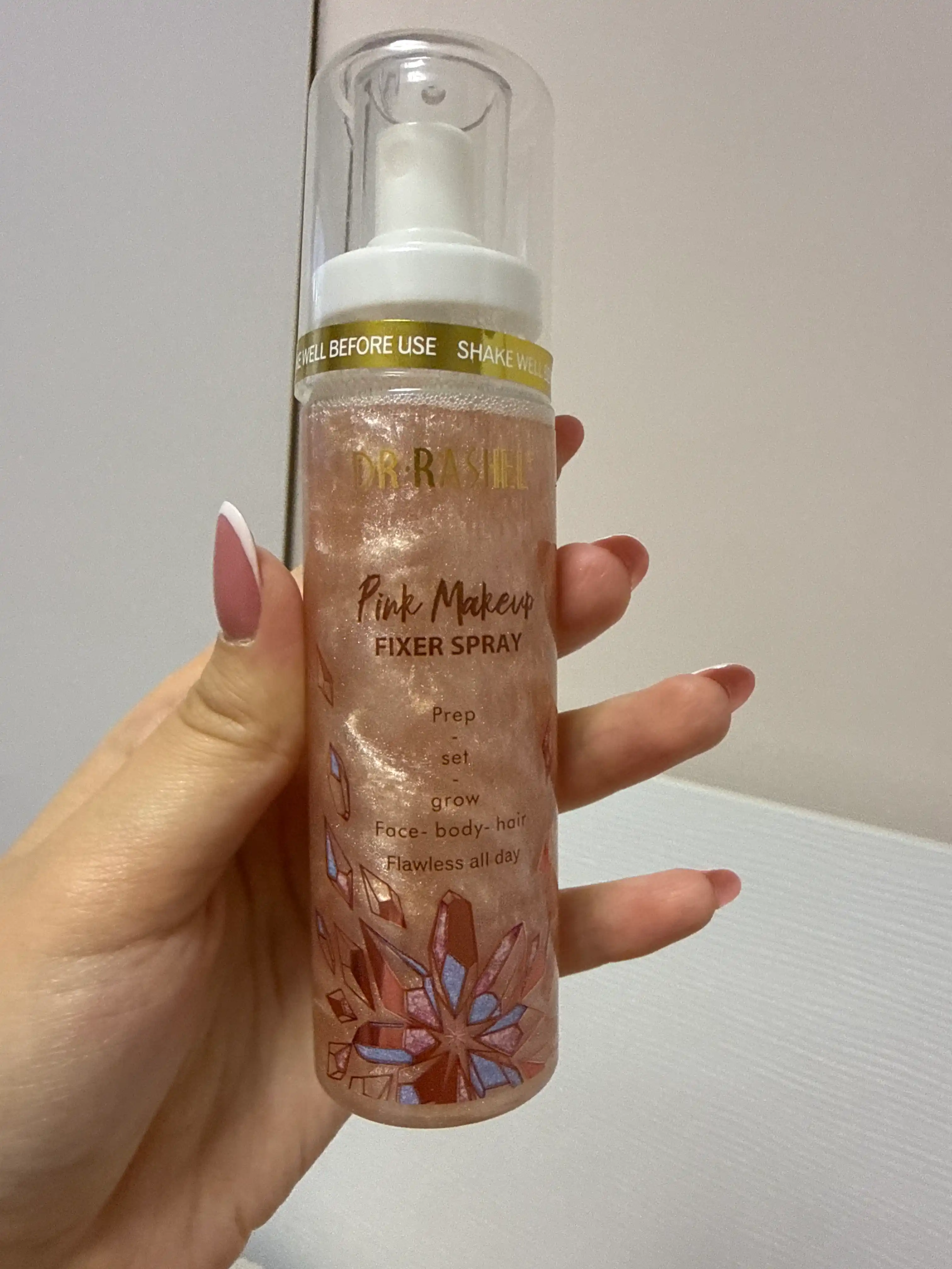 Yuz makiyaj uchun, namlovchi fiksator sprey, Gold и Pink, 100 ml