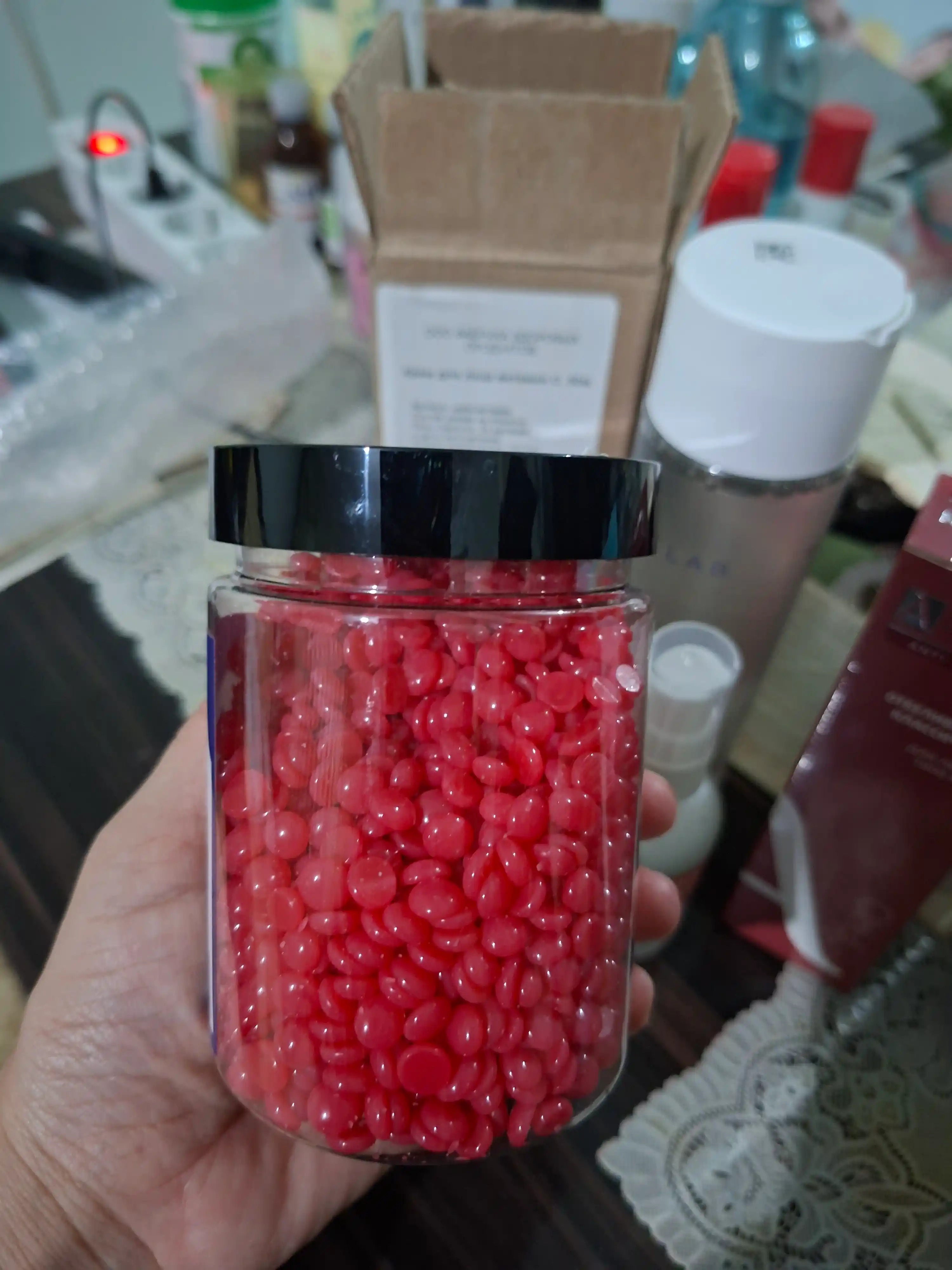 ВОСК Гранулированный воск для профессиональной депиляции Hot Wax, 400 гр
