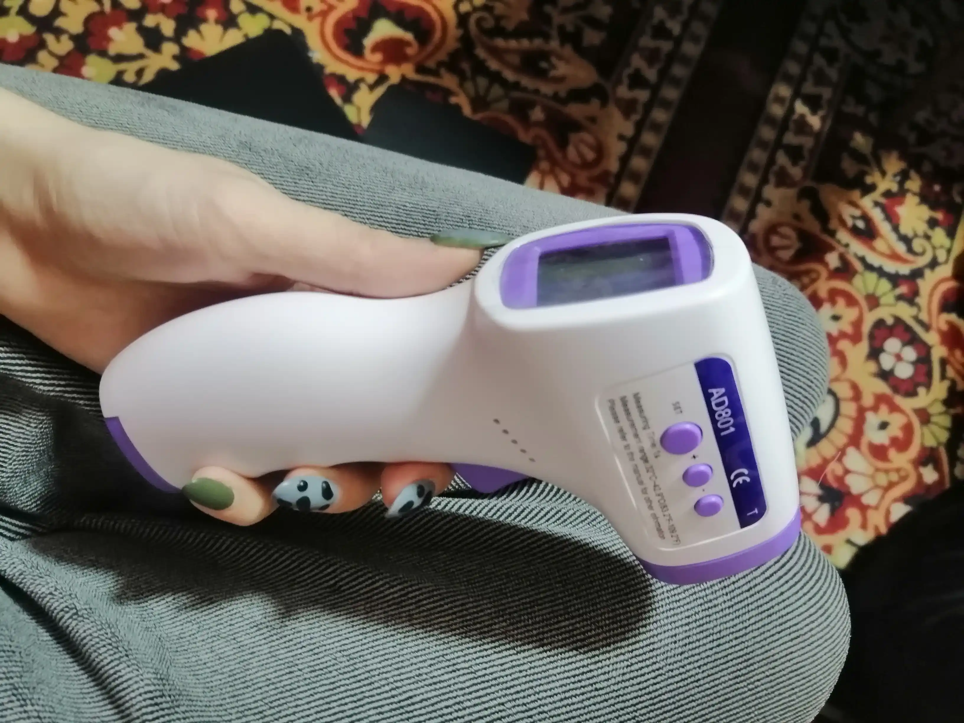 Termometr elektron infraqizil, kontaktsiz