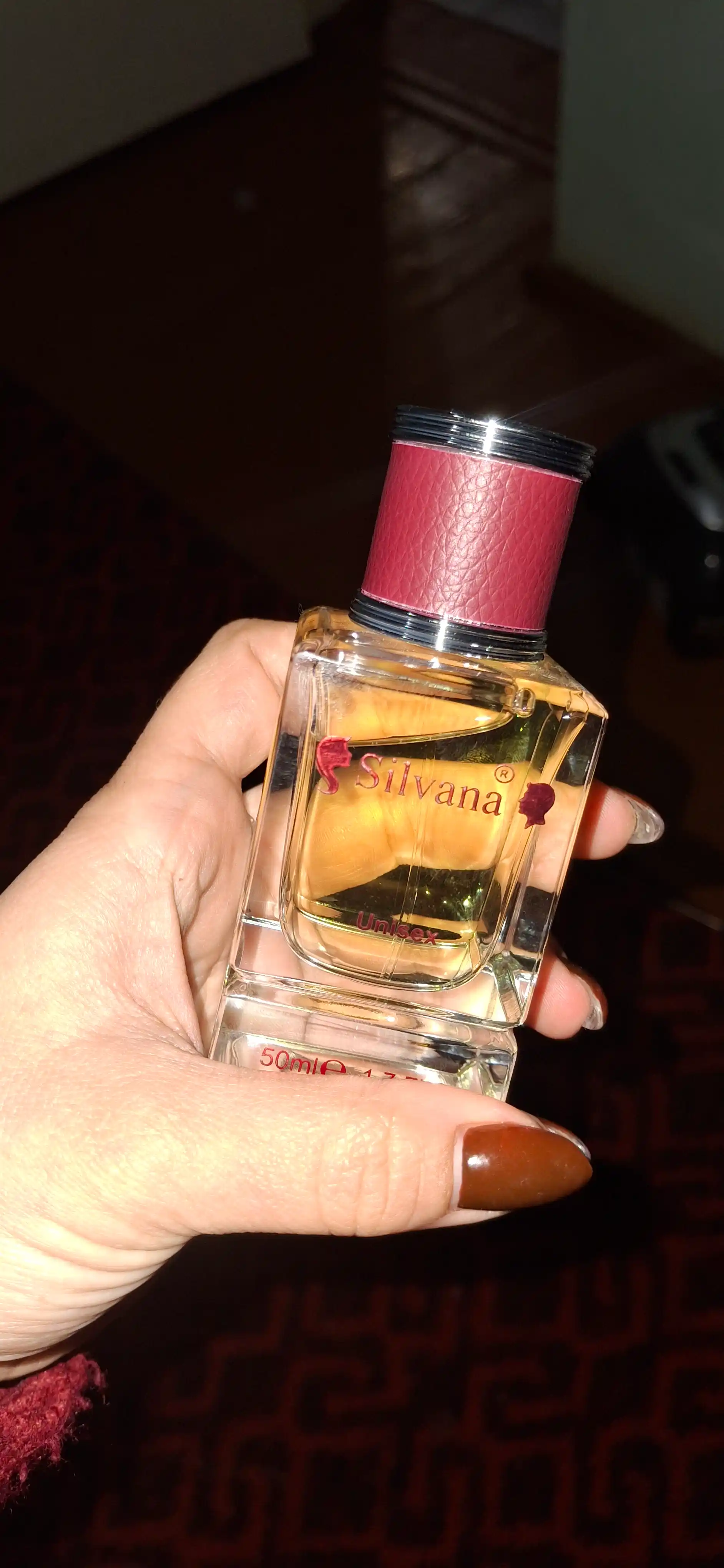 Parfyumlangan suv SILVANA 5 variant, 50 va 18 ml